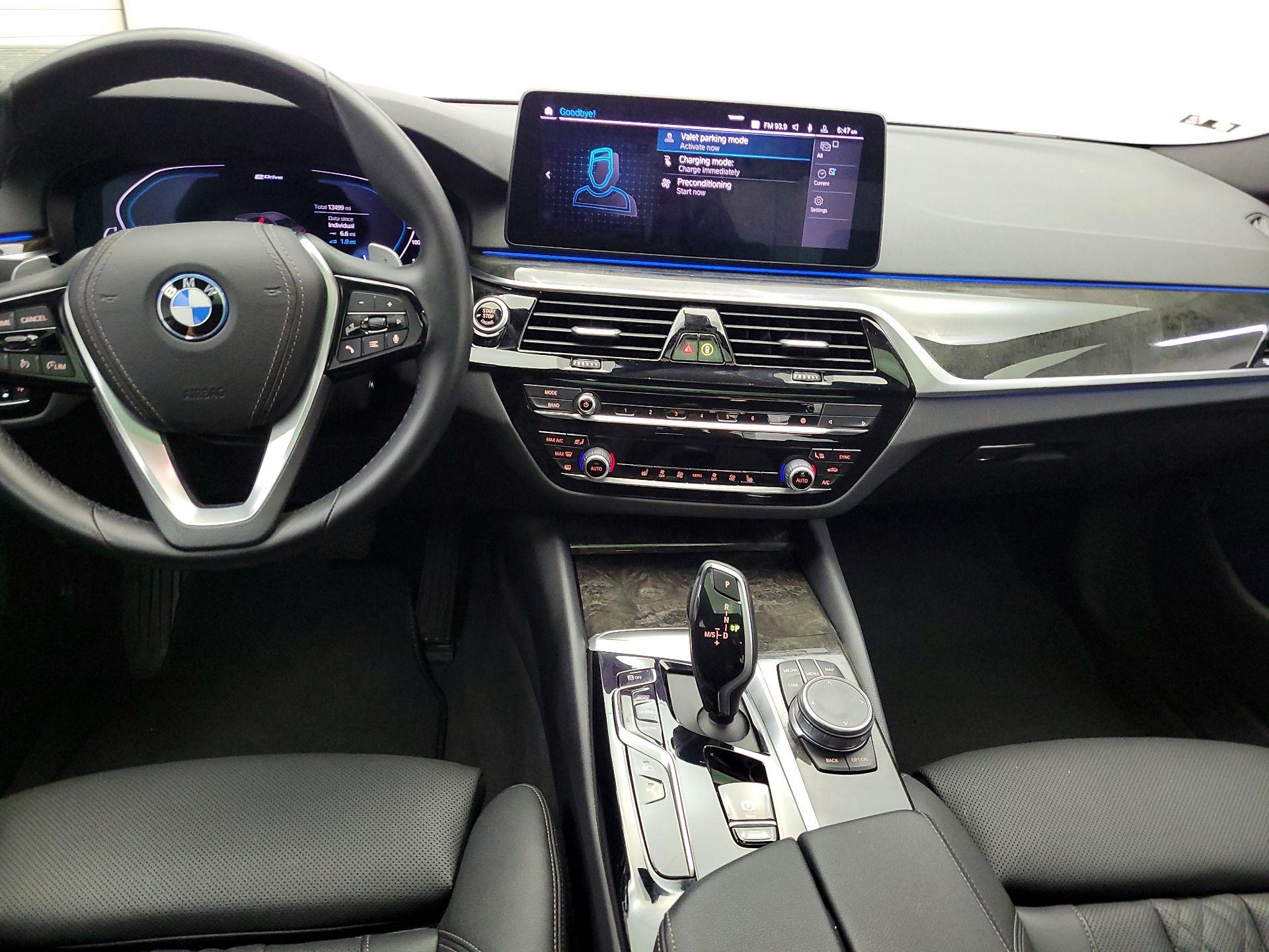 Thumbnail: 2023 BMW 5 Series - 8