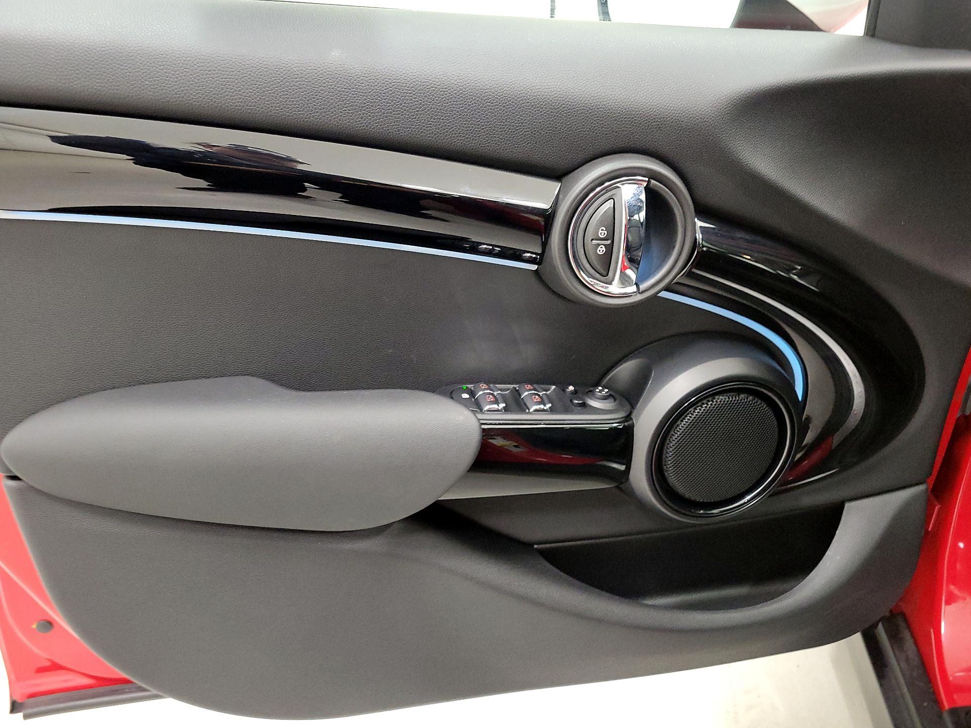 Thumbnail: 2023 MINI Cooper Hardtop - 12