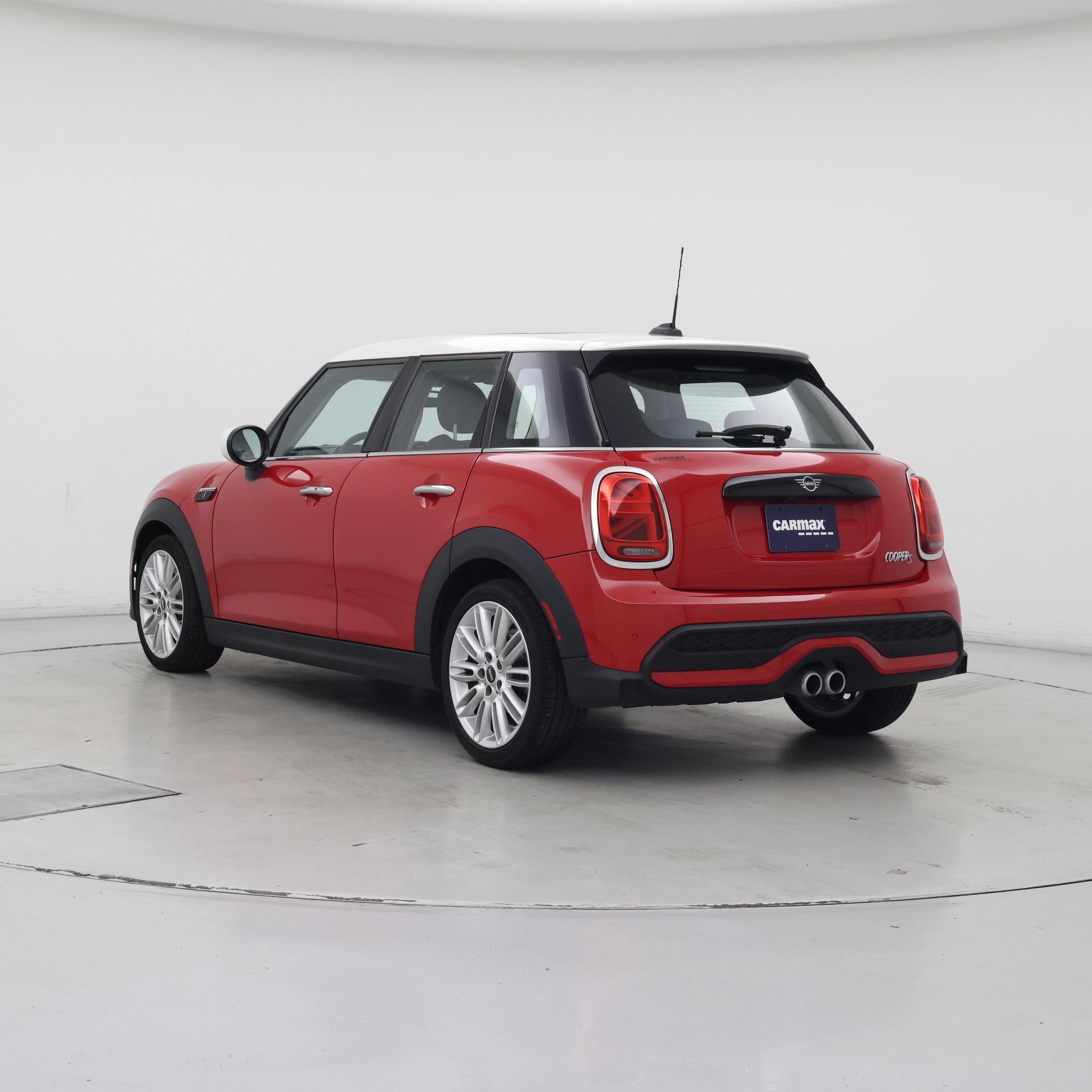 Thumbnail: 2023 MINI Cooper Hardtop - 2