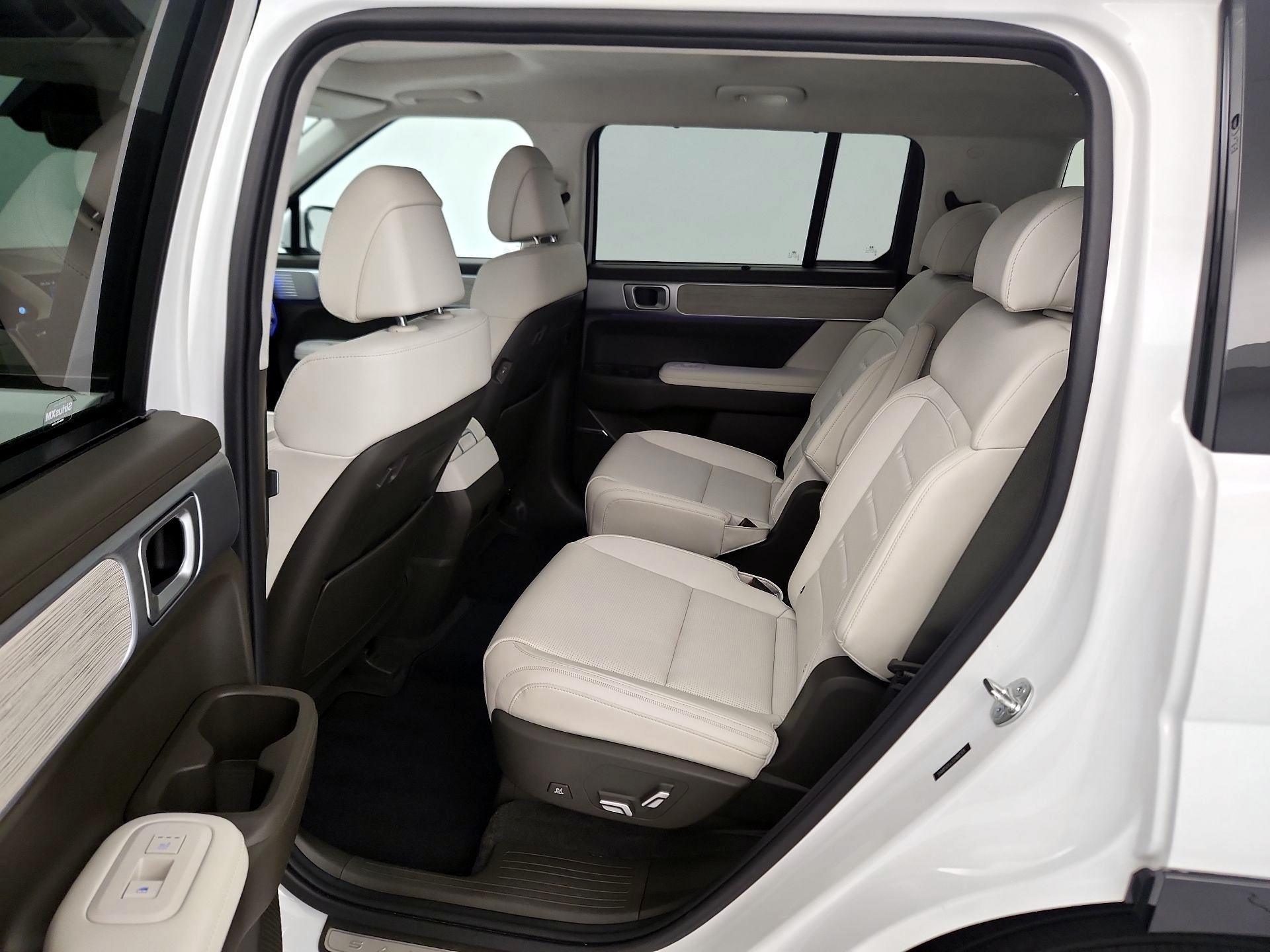 Thumbnail: 2025 Hyundai Santa Fe - 19