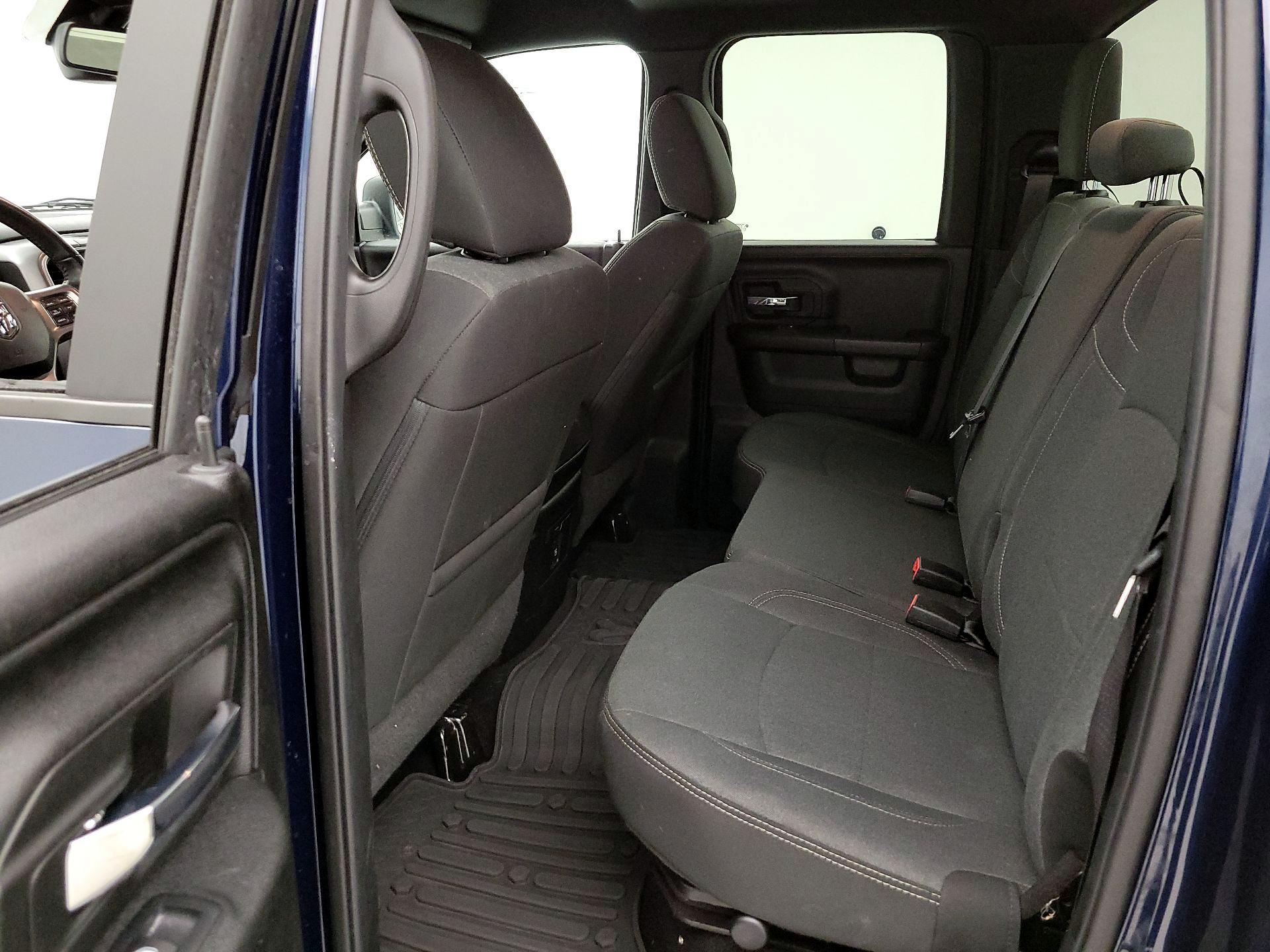 Thumbnail: 2022 RAM 1500 Classic - 19