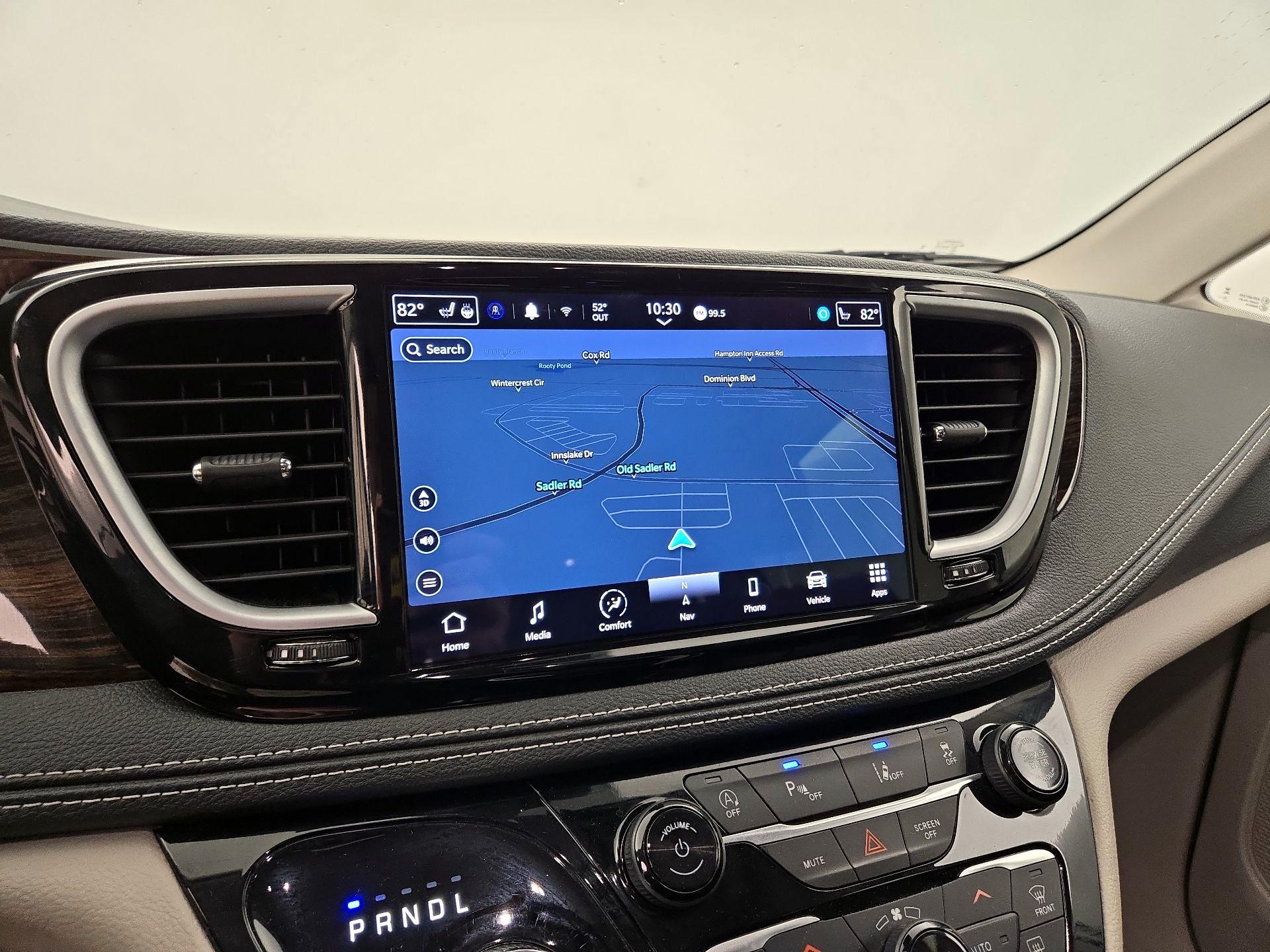 Thumbnail: 2023 Chrysler Pacifica - 14