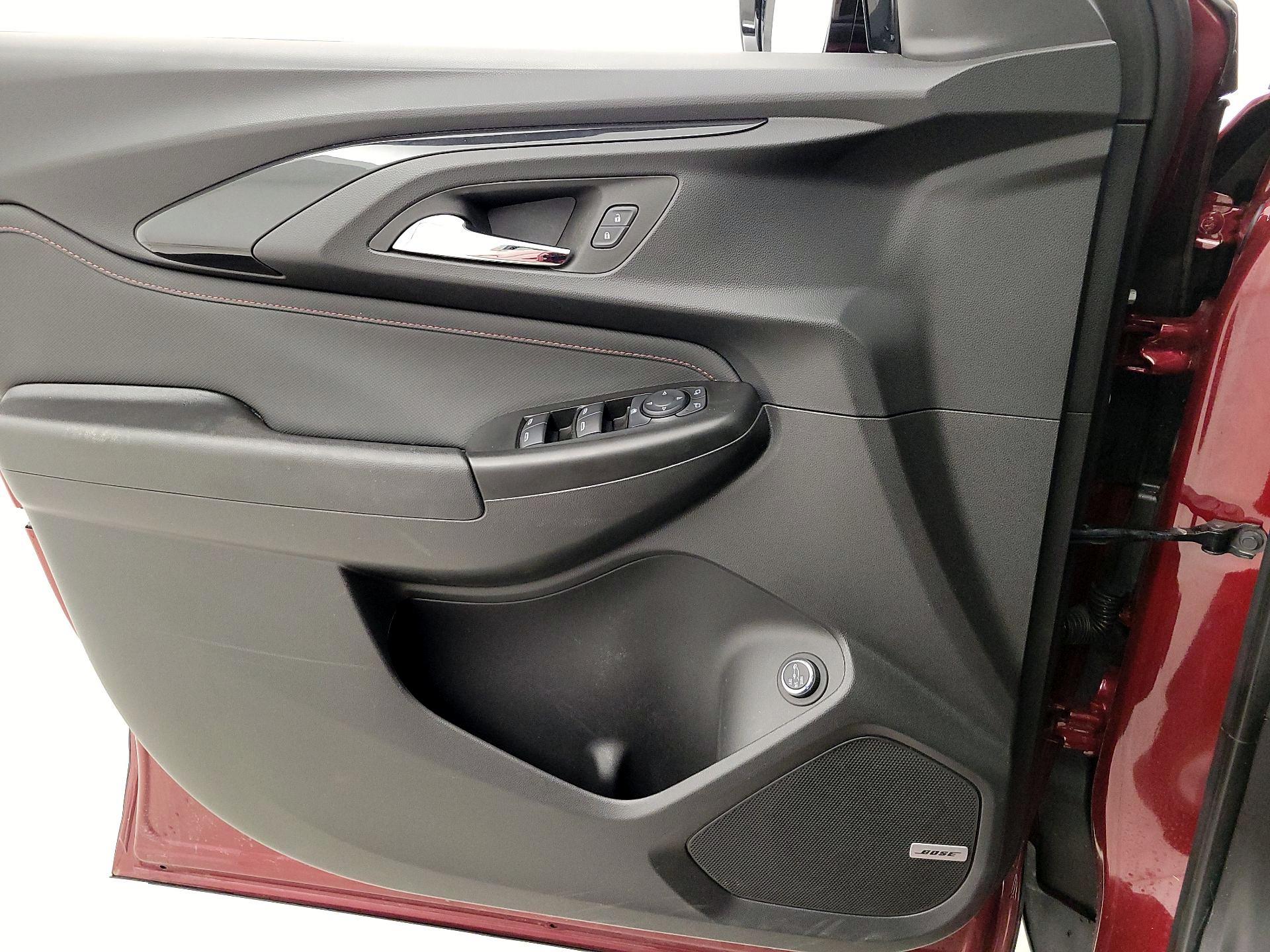 Thumbnail: 2023 Chevrolet TrailBlazer - 12