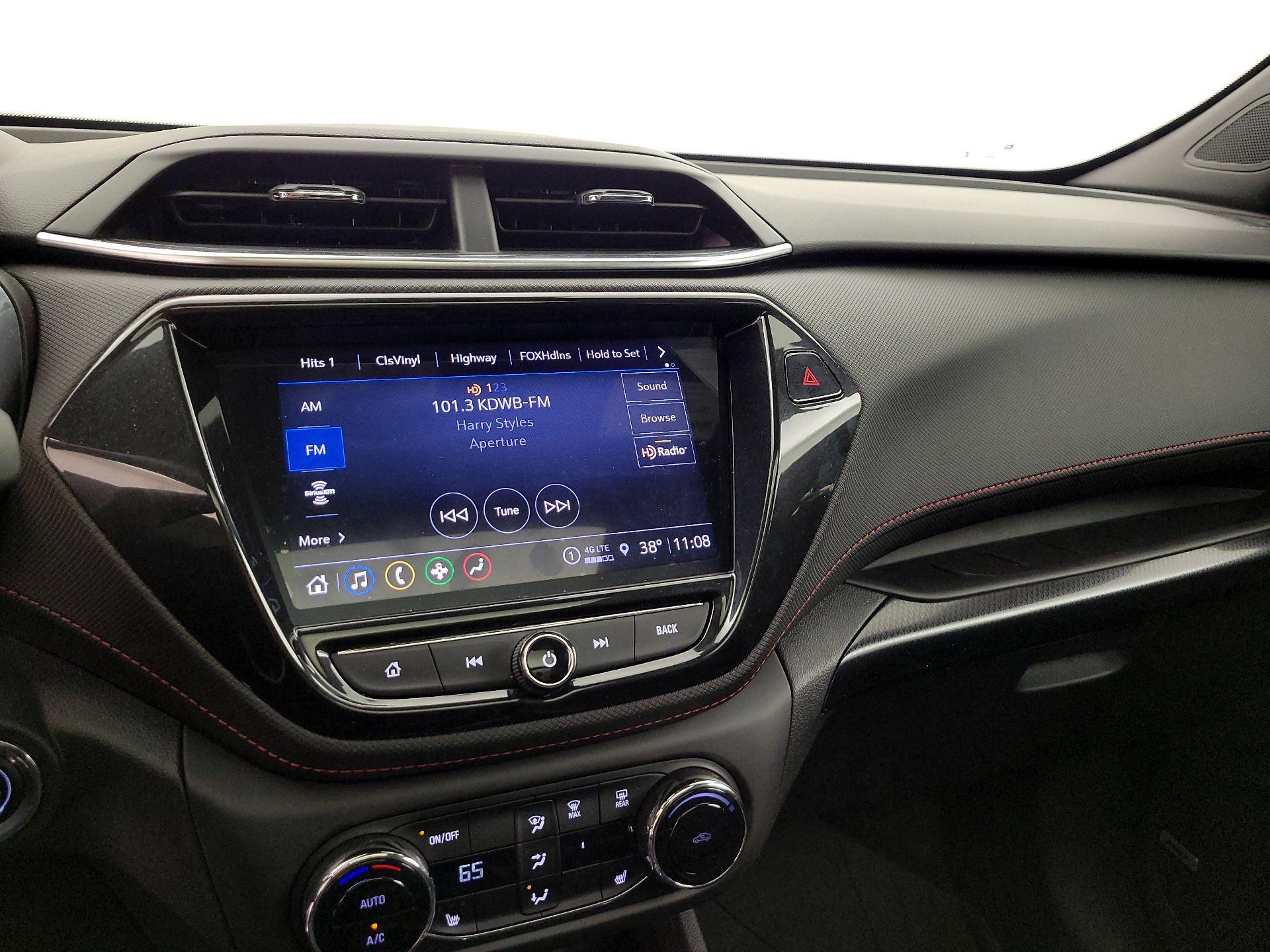 Thumbnail: 2023 Chevrolet TrailBlazer - 16