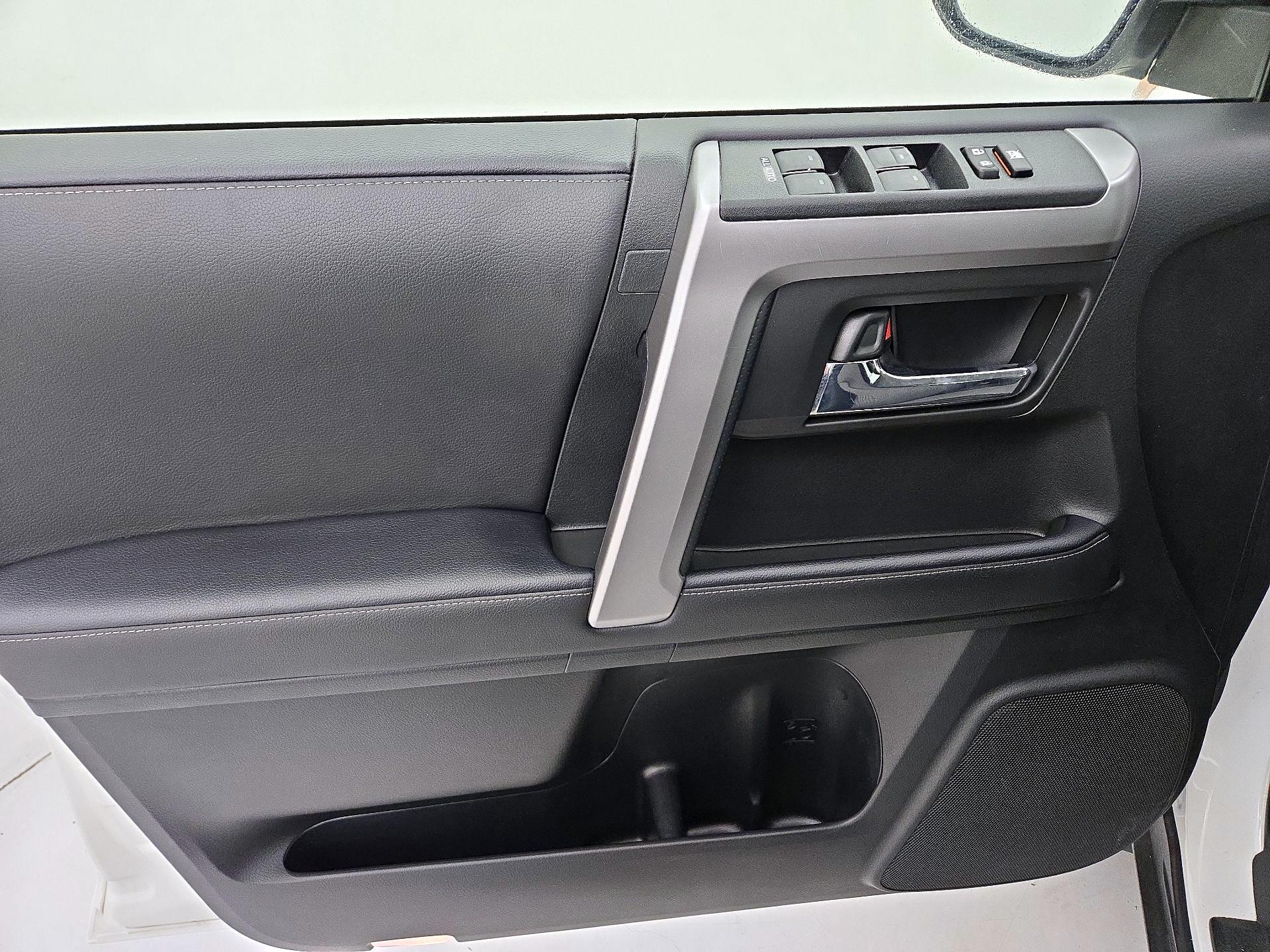 Thumbnail: 2023 Toyota 4Runner - 12