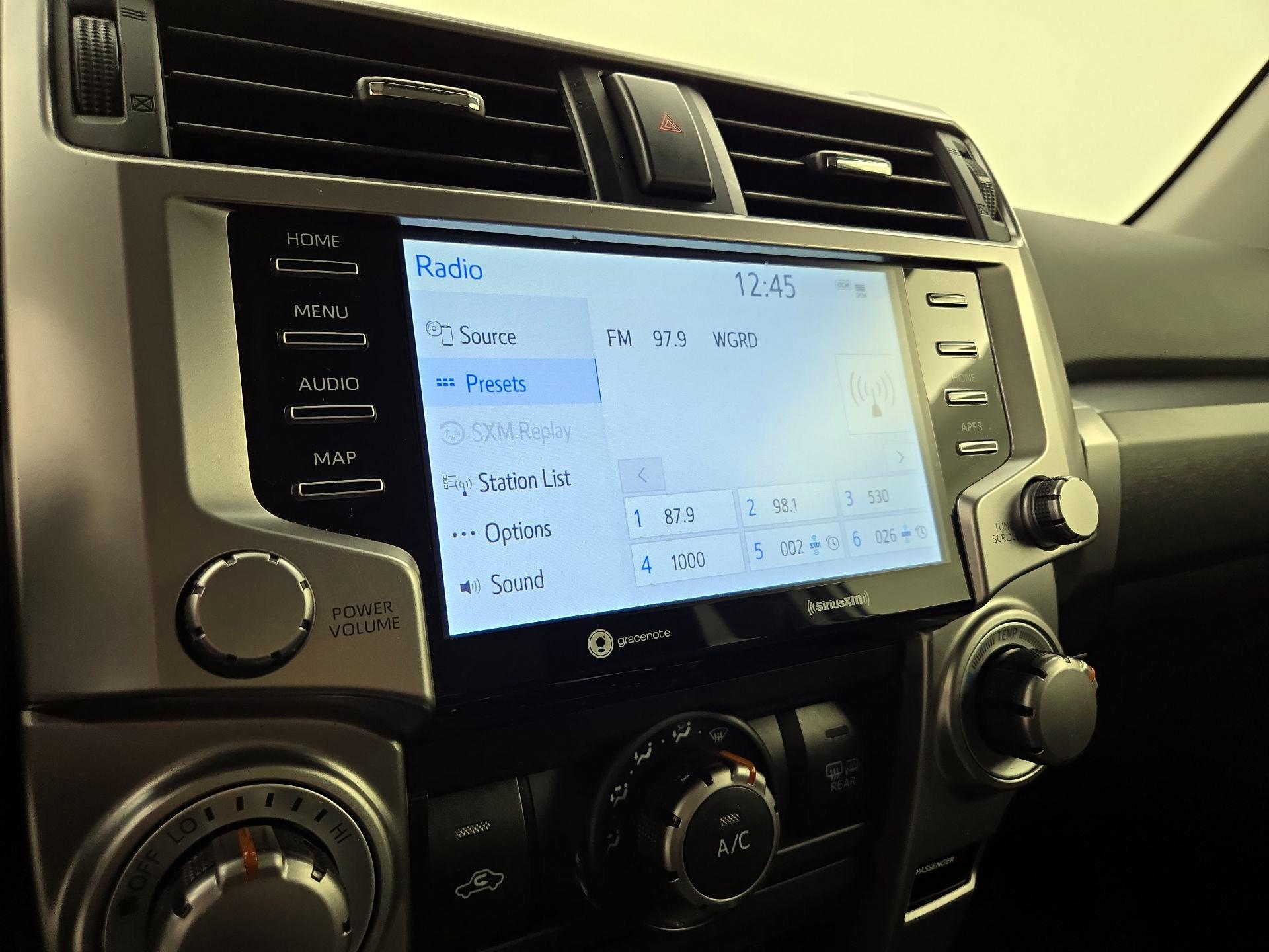 Thumbnail: 2023 Toyota 4Runner - 15