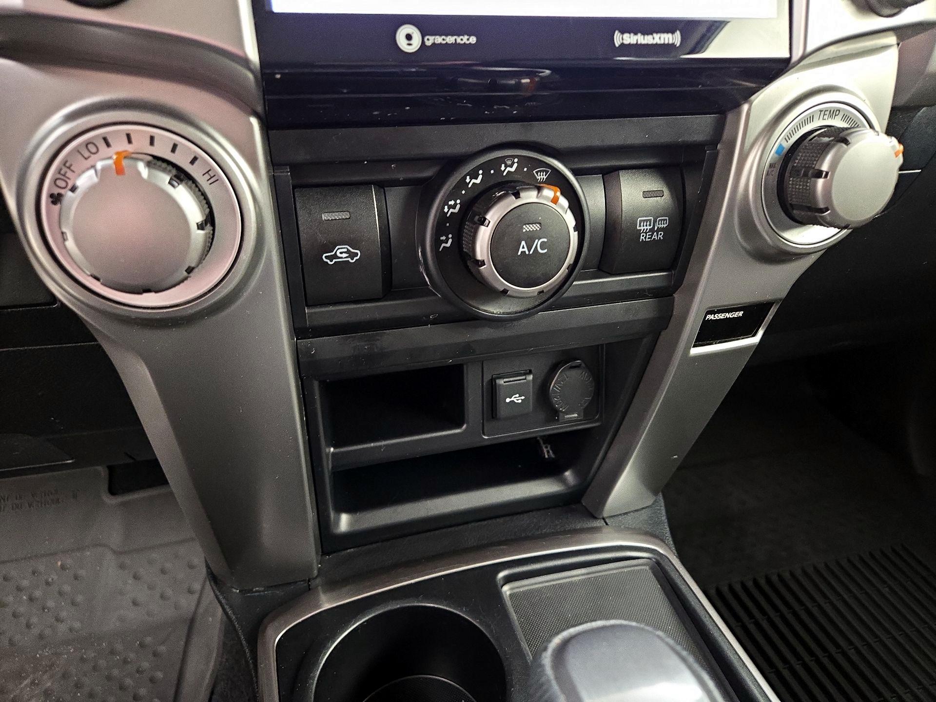 Thumbnail: 2023 Toyota 4Runner - 16