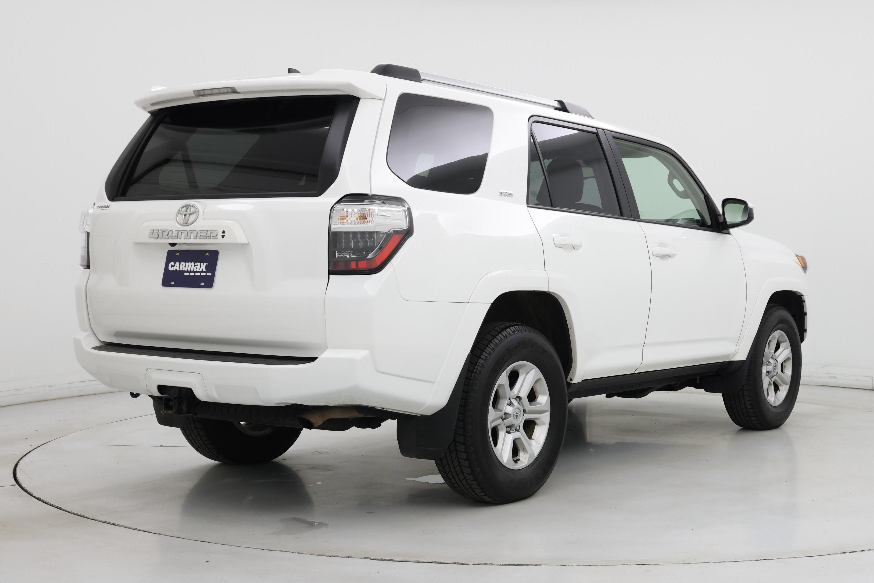 Thumbnail: 2023 Toyota 4Runner - 8