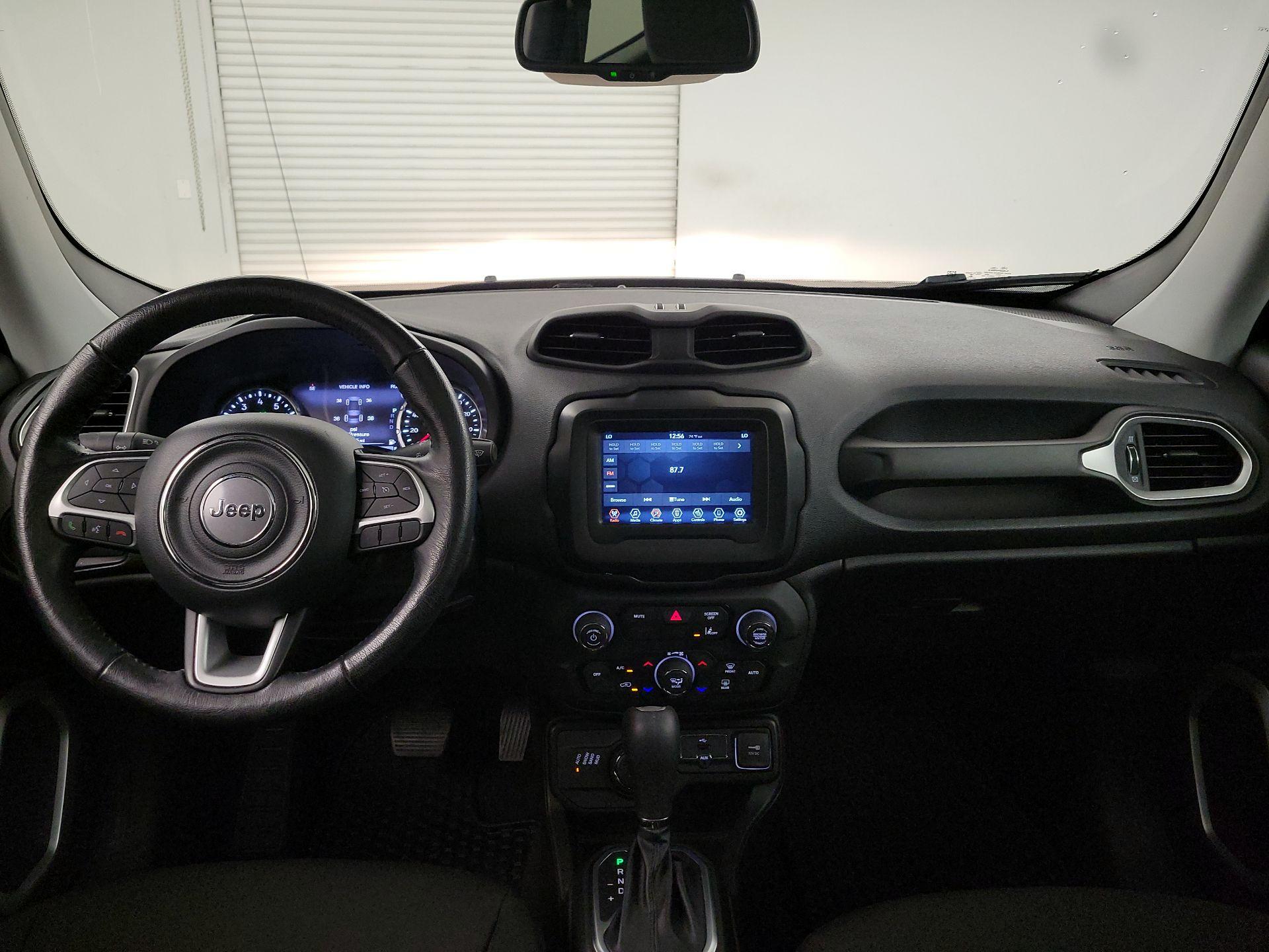 Thumbnail: 2021 Jeep Renegade - 9