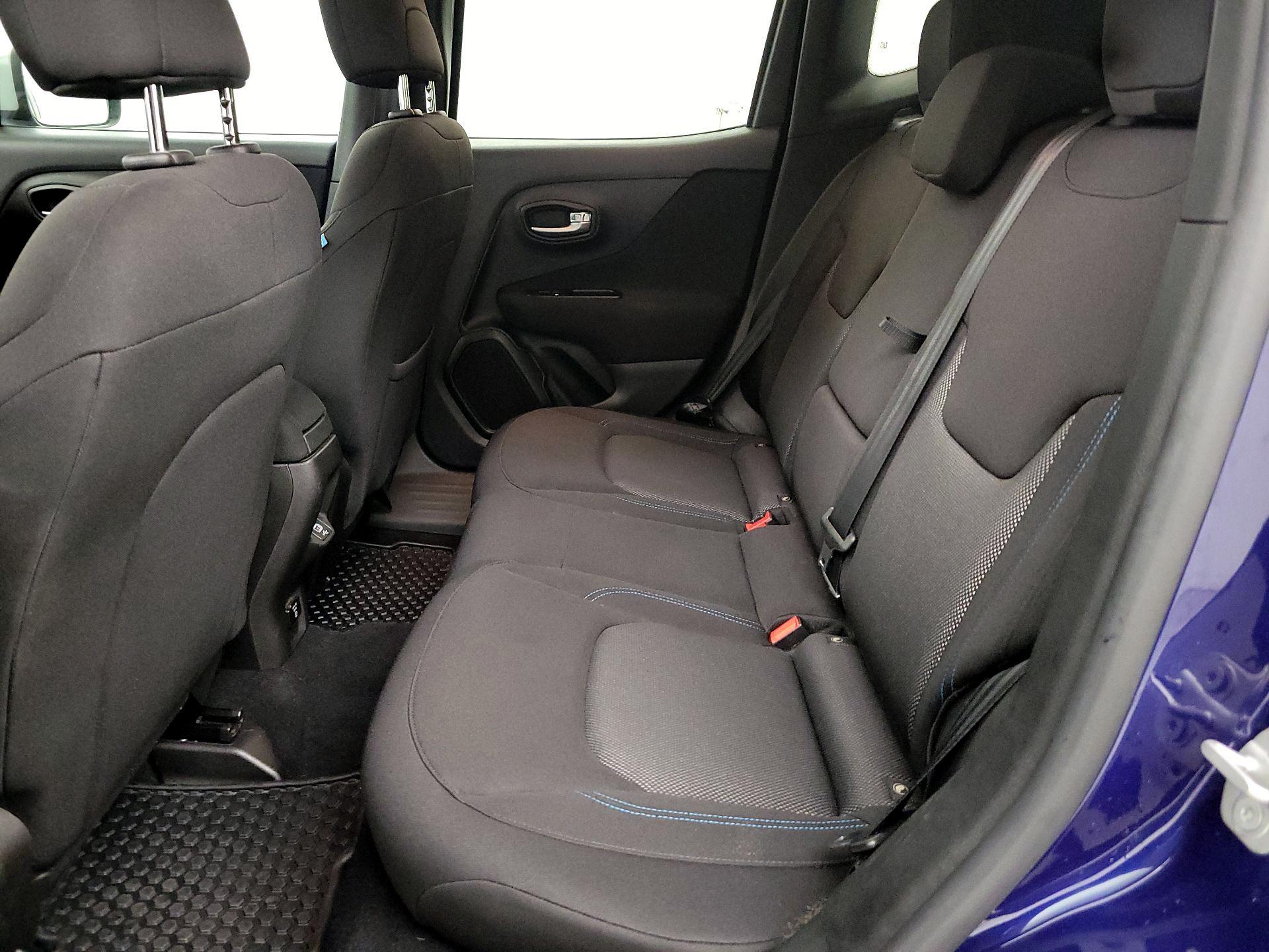 Thumbnail: 2021 Jeep Renegade - 20