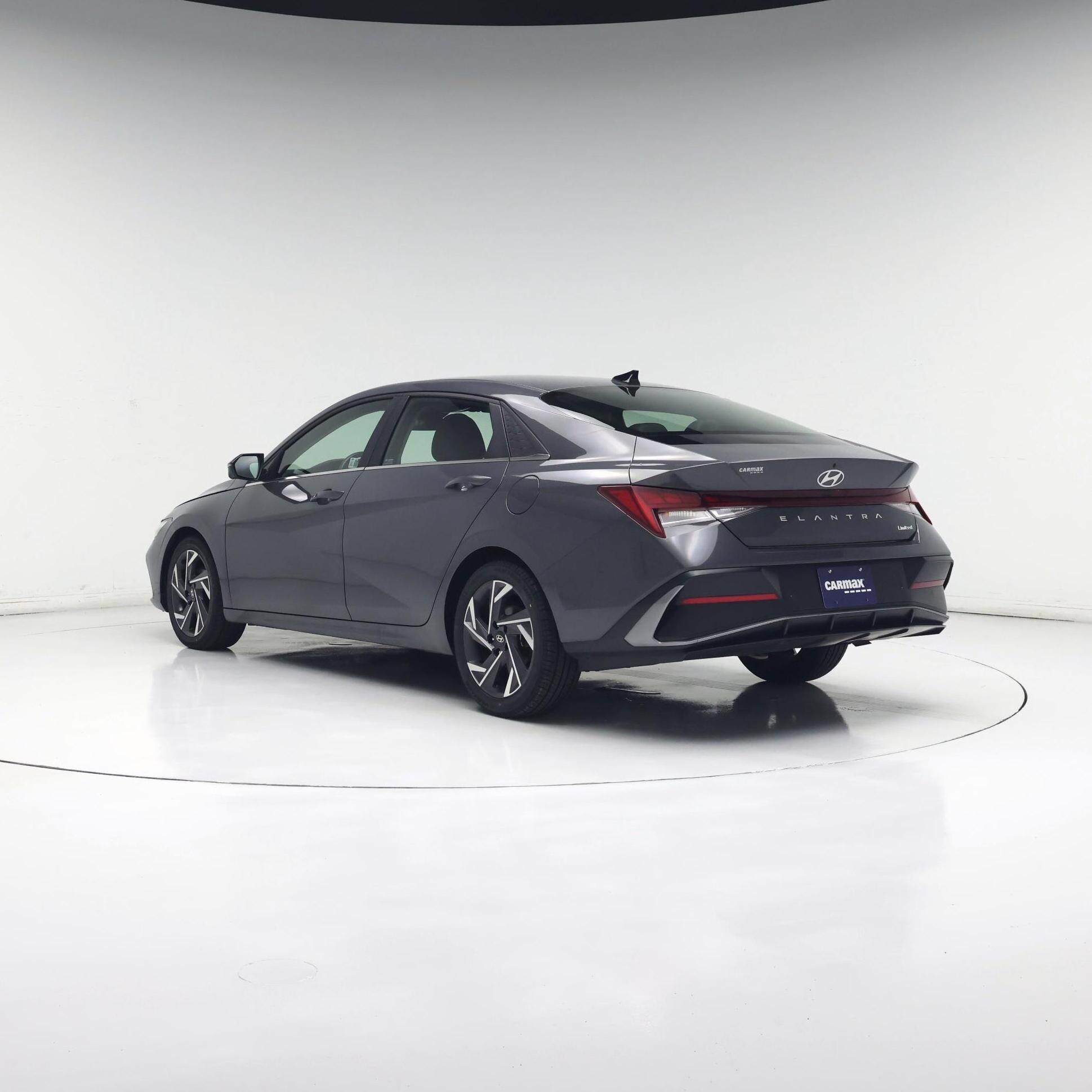 Thumbnail: 2024 Hyundai Elantra - 2