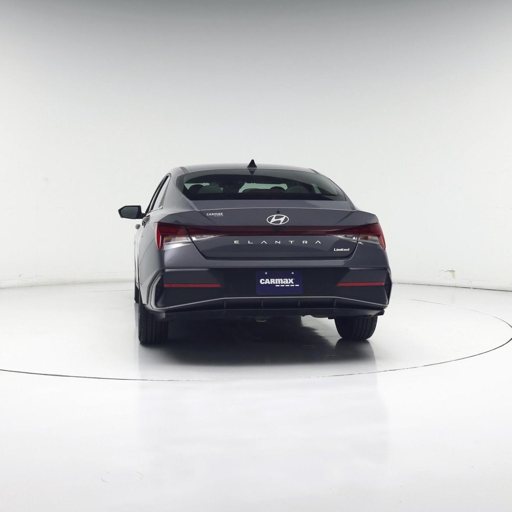 Thumbnail: 2024 Hyundai Elantra - 6