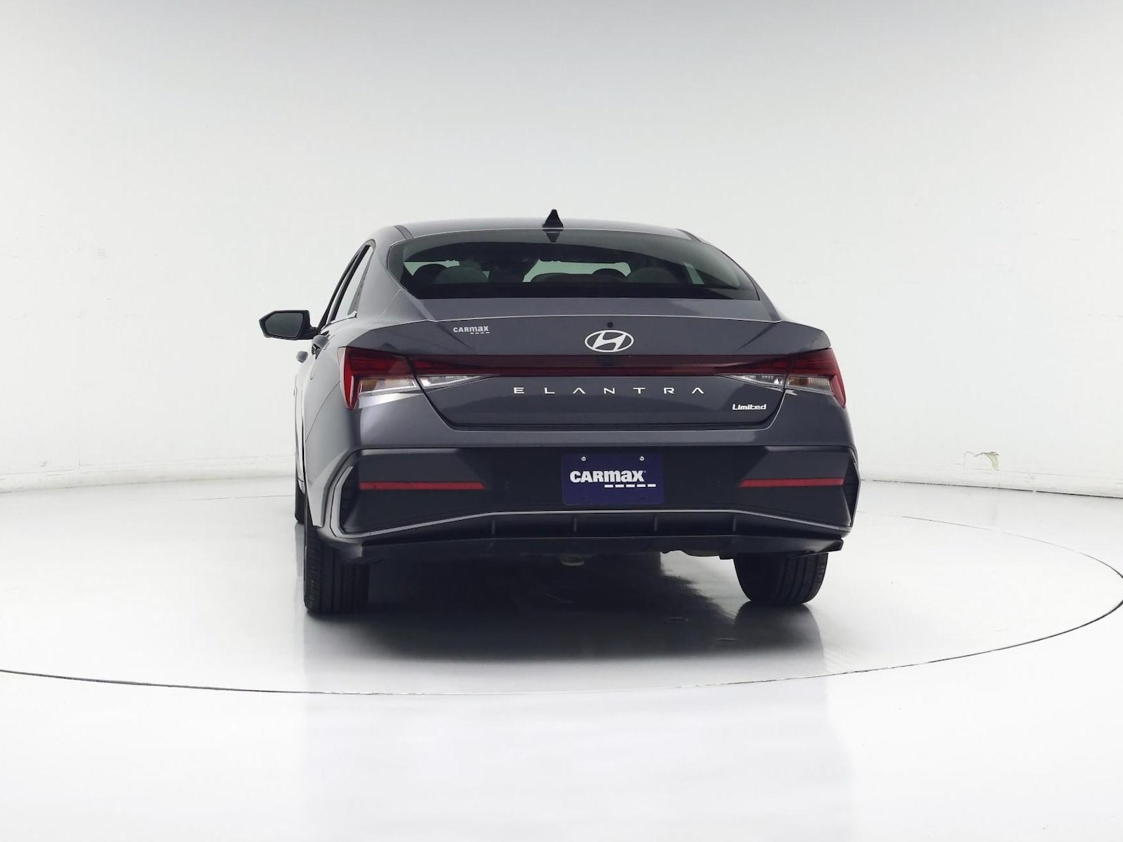 2024 Hyundai Elantra Limited - Photo 7