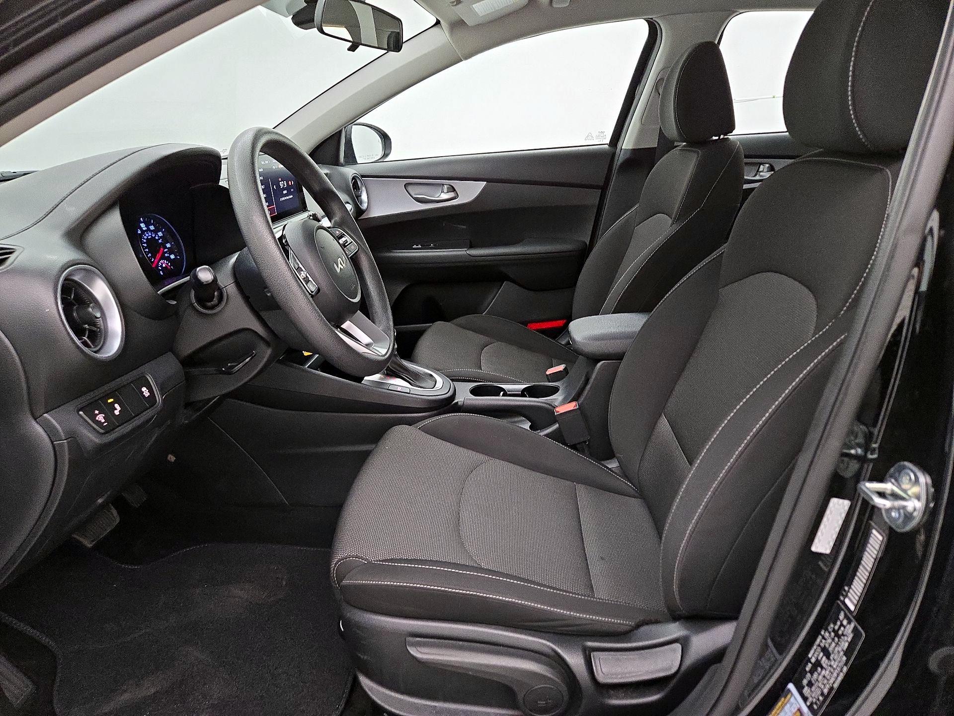 Thumbnail: 2023 Kia Forte - 11