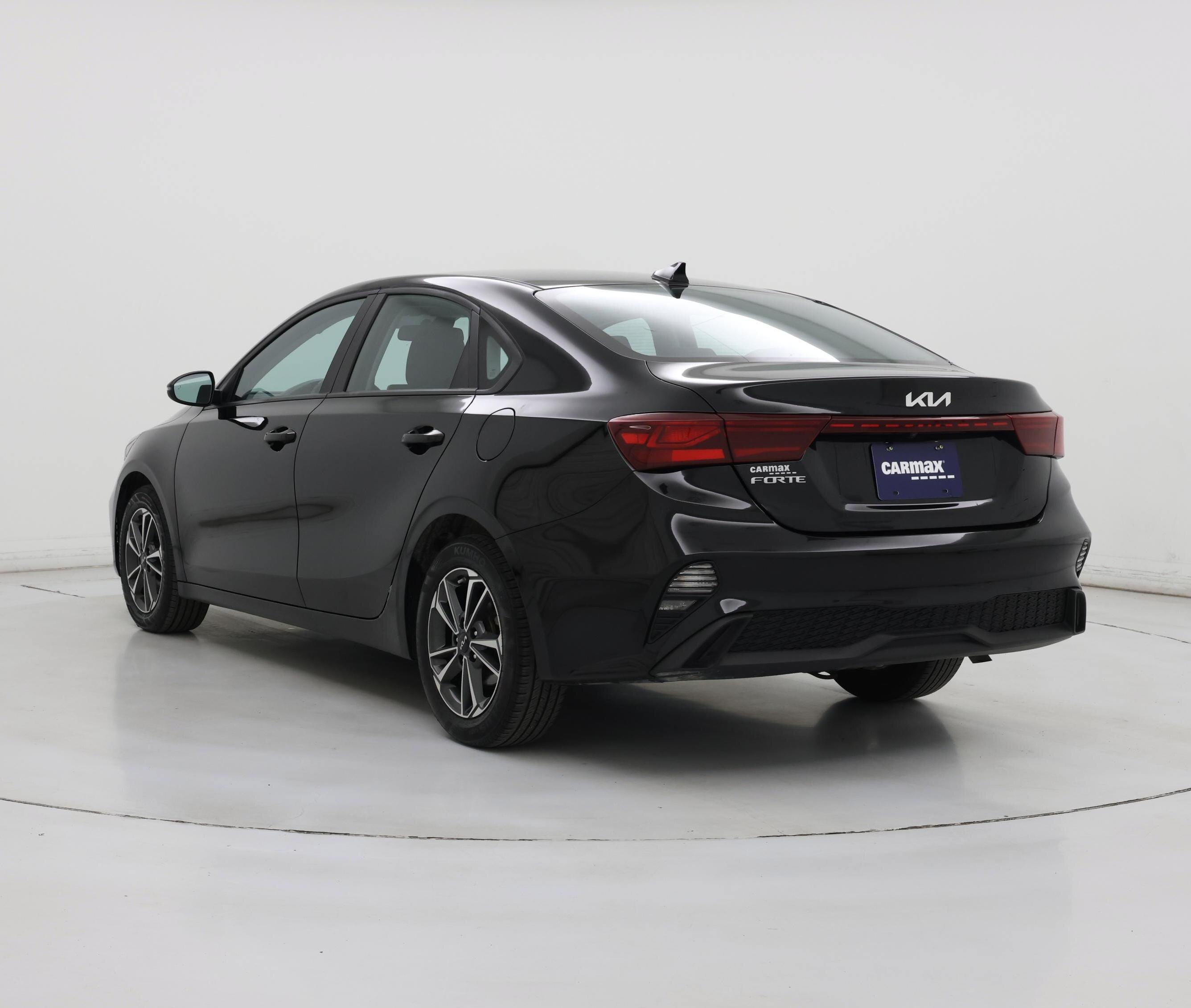 Thumbnail: 2023 Kia Forte - 2