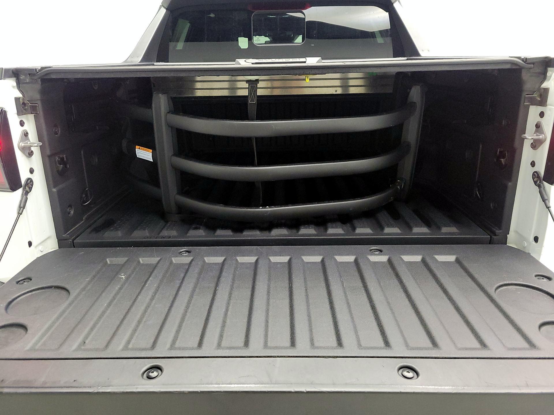 Thumbnail: 2022 Hyundai Santa Cruz - 16