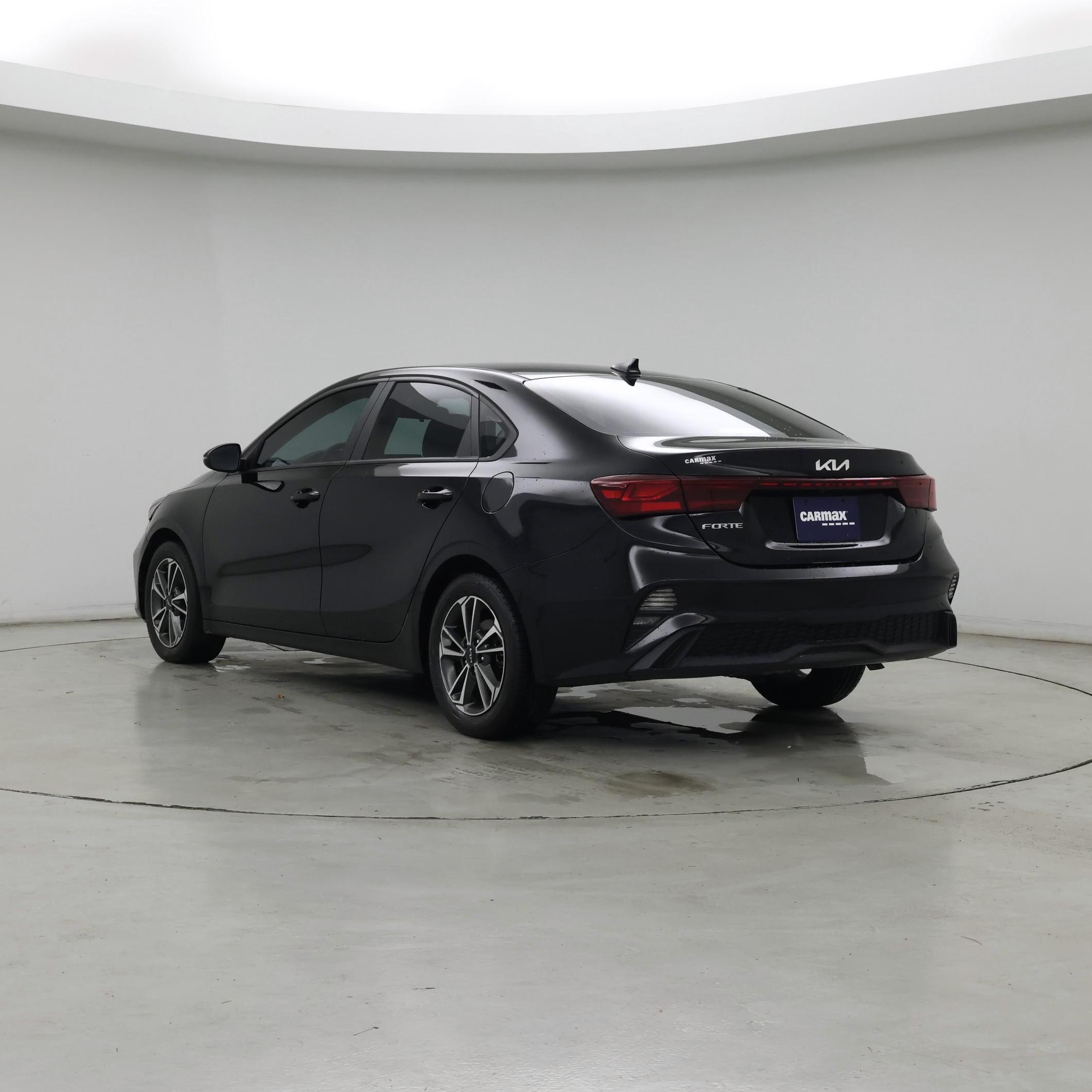 Thumbnail: 2023 Kia Forte - 2