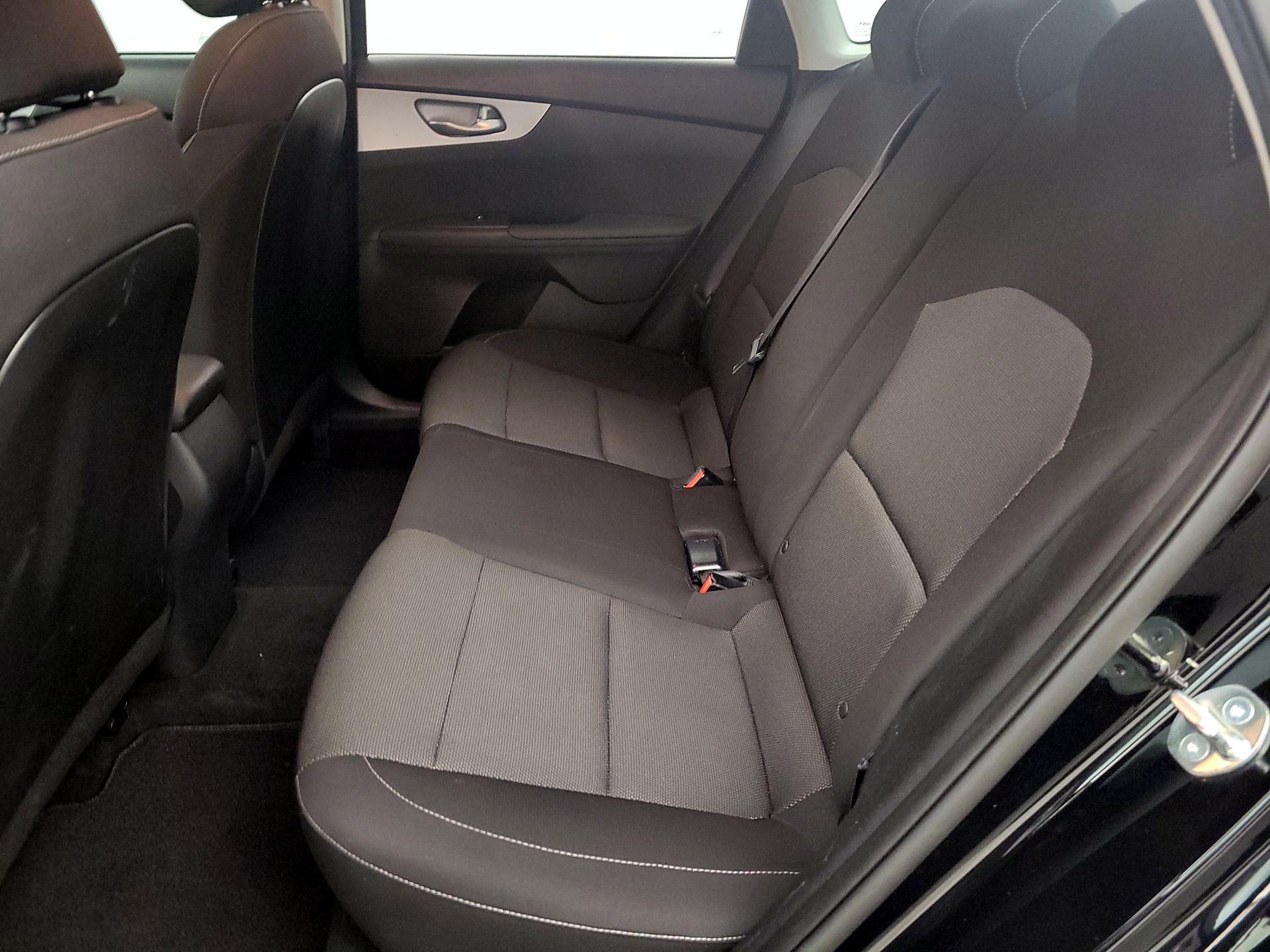 Thumbnail: 2023 Kia Forte - 19