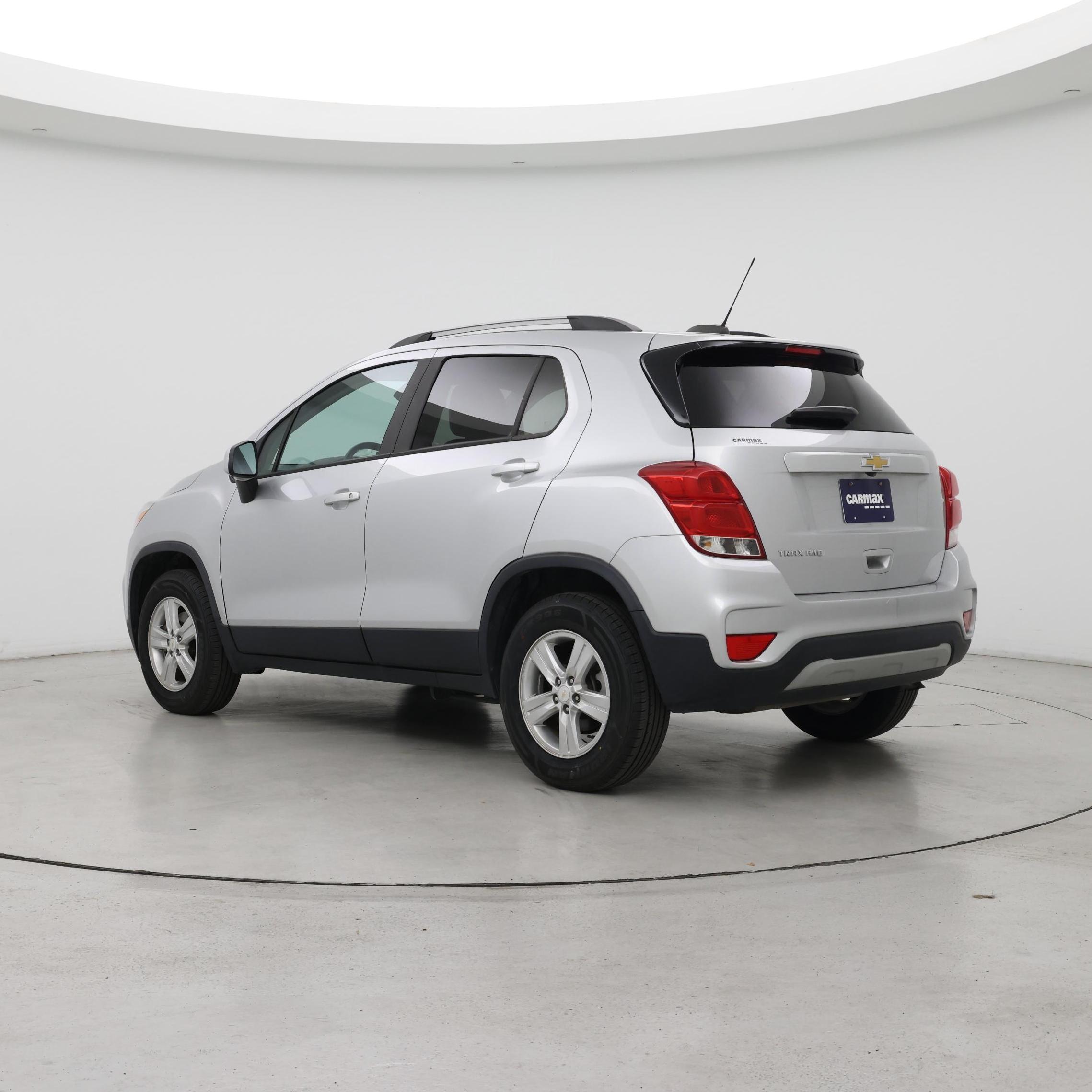 Thumbnail: 2021 Chevrolet Trax - 2