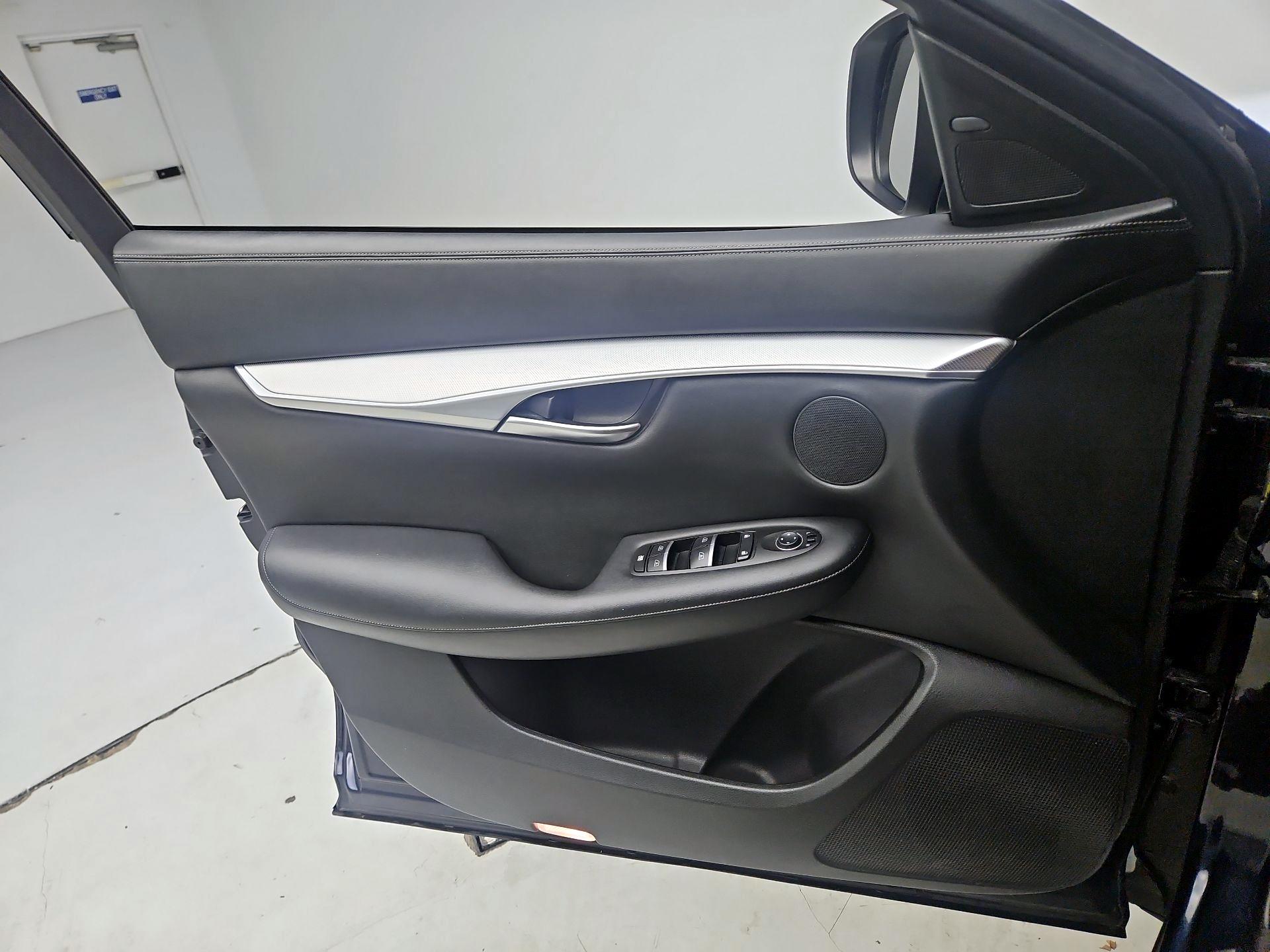 Thumbnail: 2020 INFINITI QX50 - 12