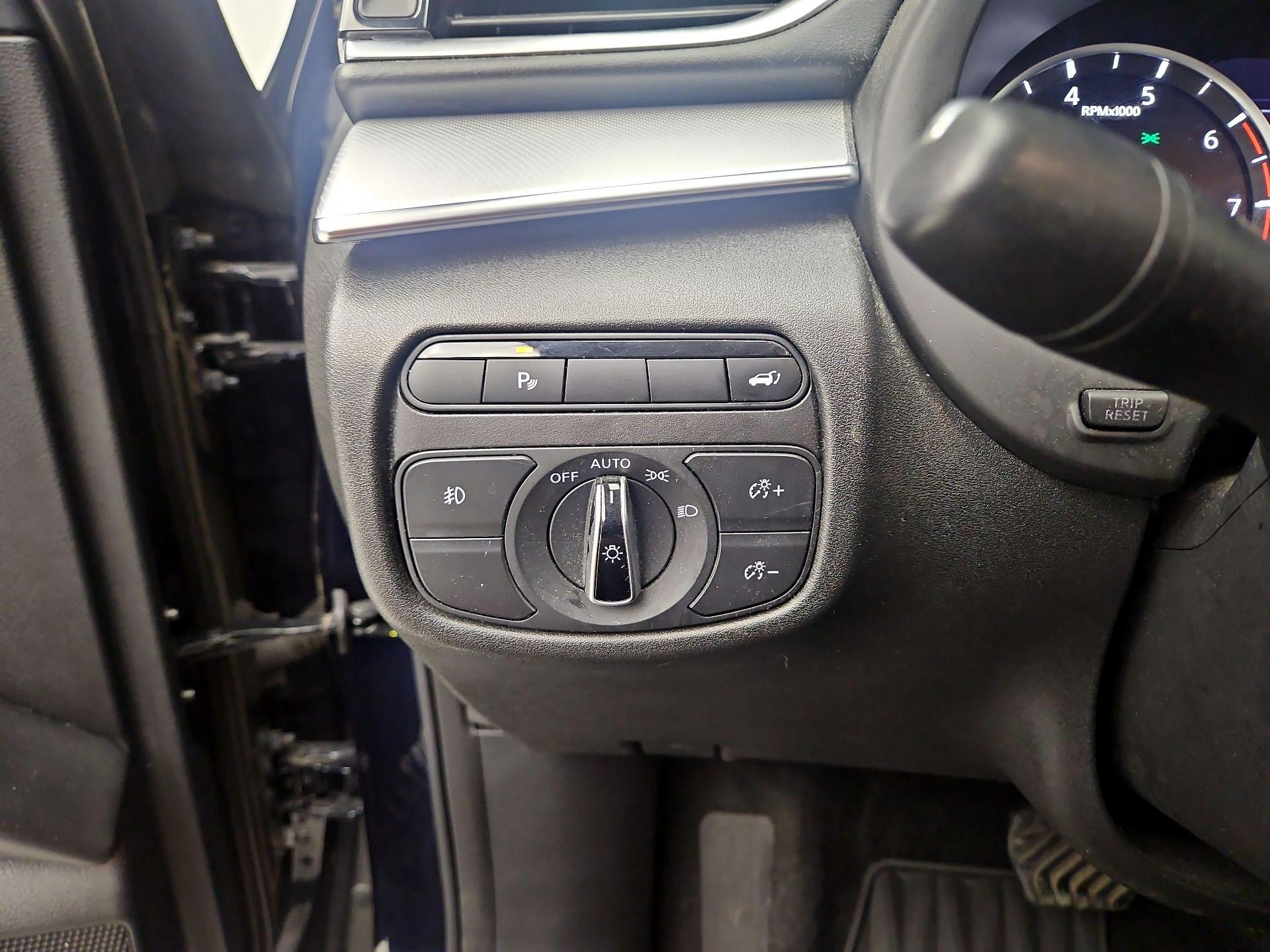 Thumbnail: 2020 INFINITI QX50 - 13