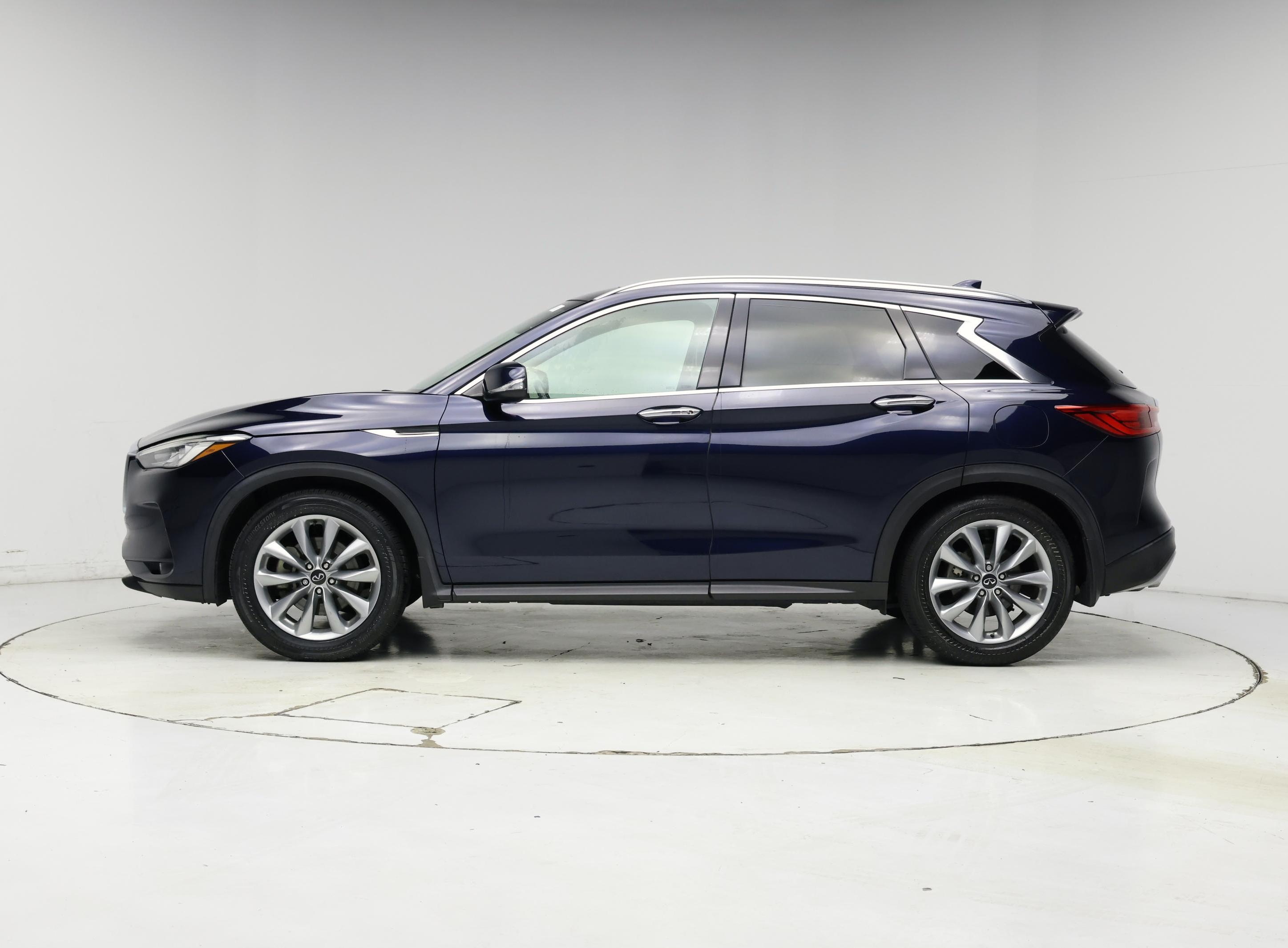 Thumbnail: 2020 INFINITI QX50 - 3
