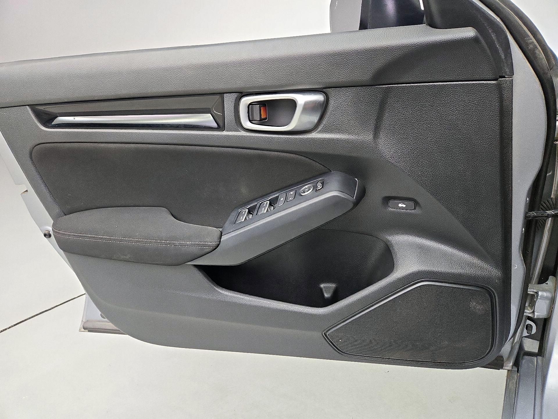 Thumbnail: 2023 Honda Civic - 12