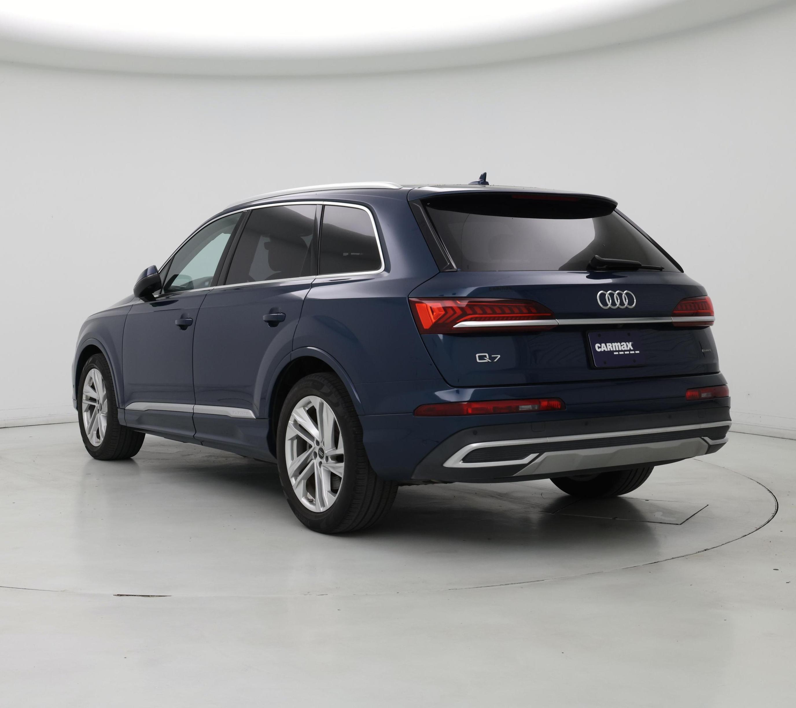 Thumbnail: 2022 Audi Q7 - 2