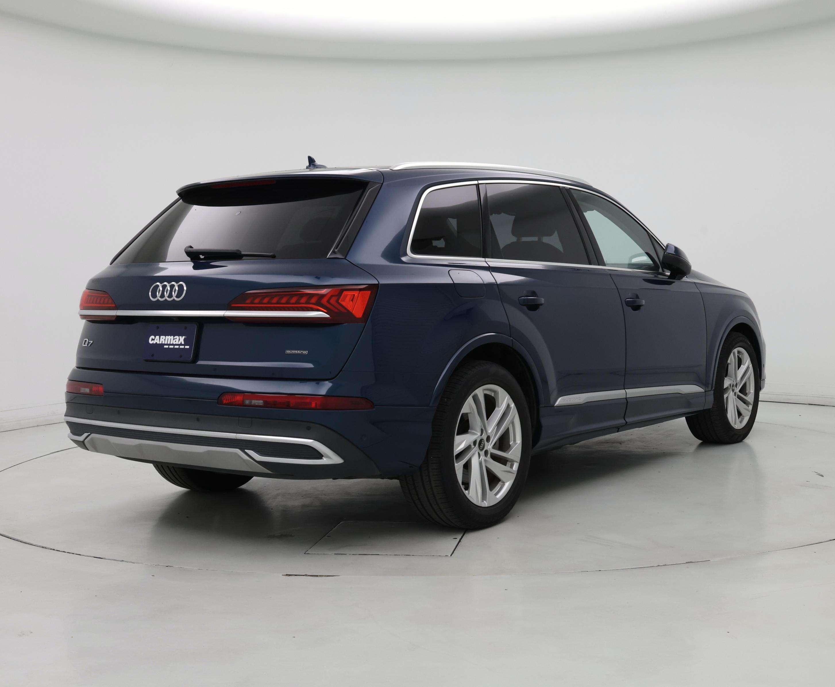 Thumbnail: 2022 Audi Q7 - 8