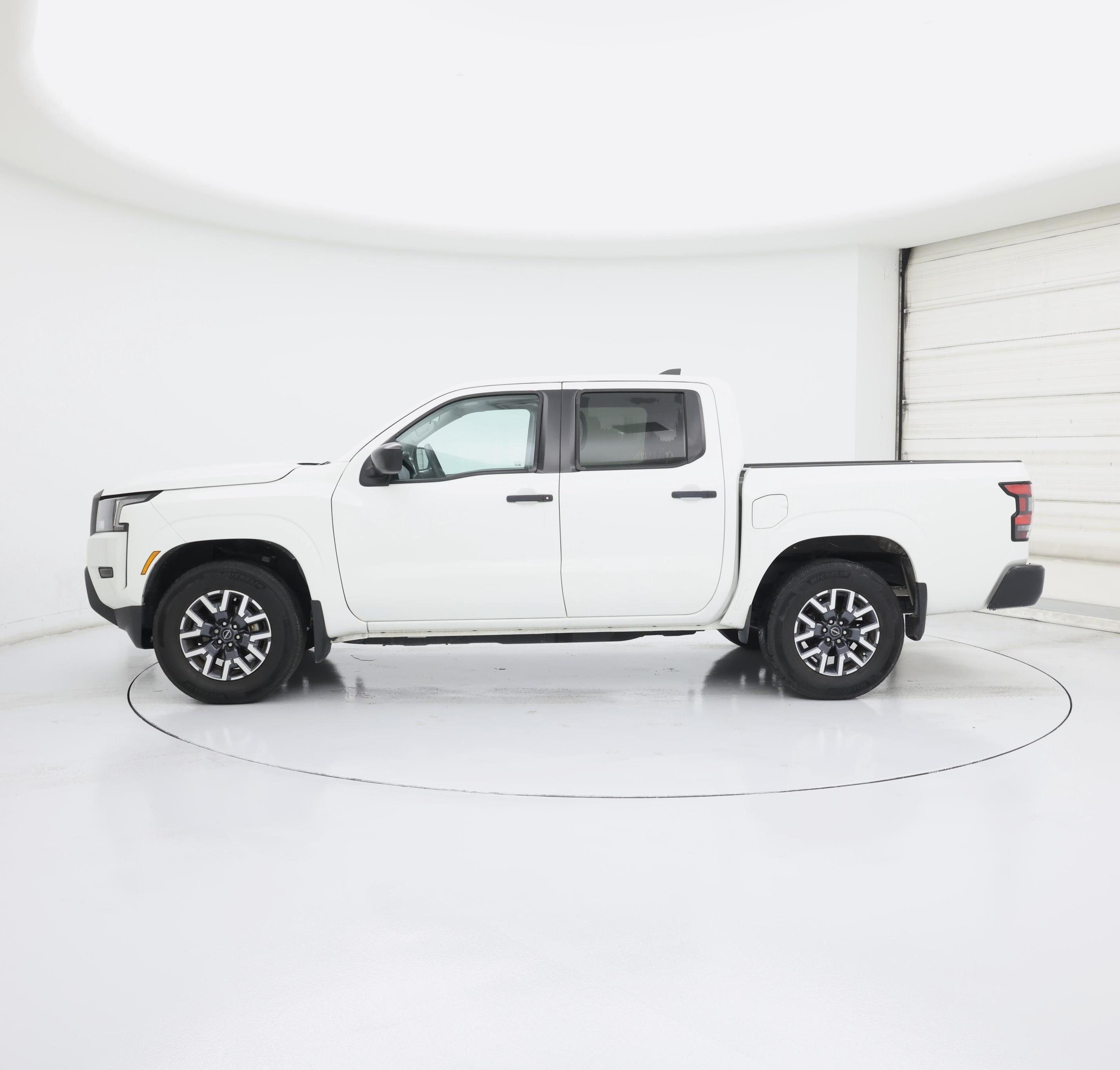 Thumbnail: 2023 Nissan Frontier - 3