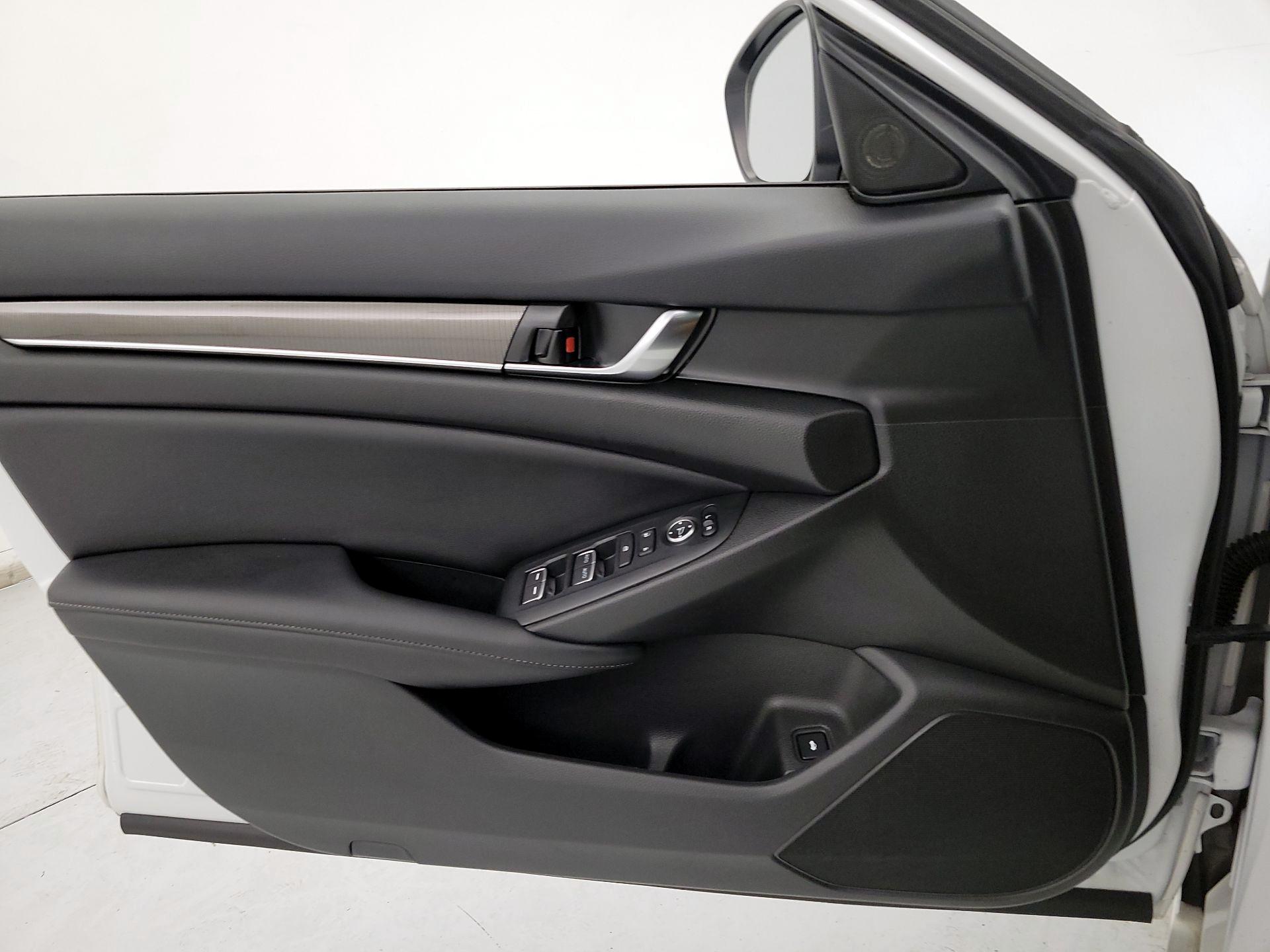 Thumbnail: 2022 Honda Accord - 12