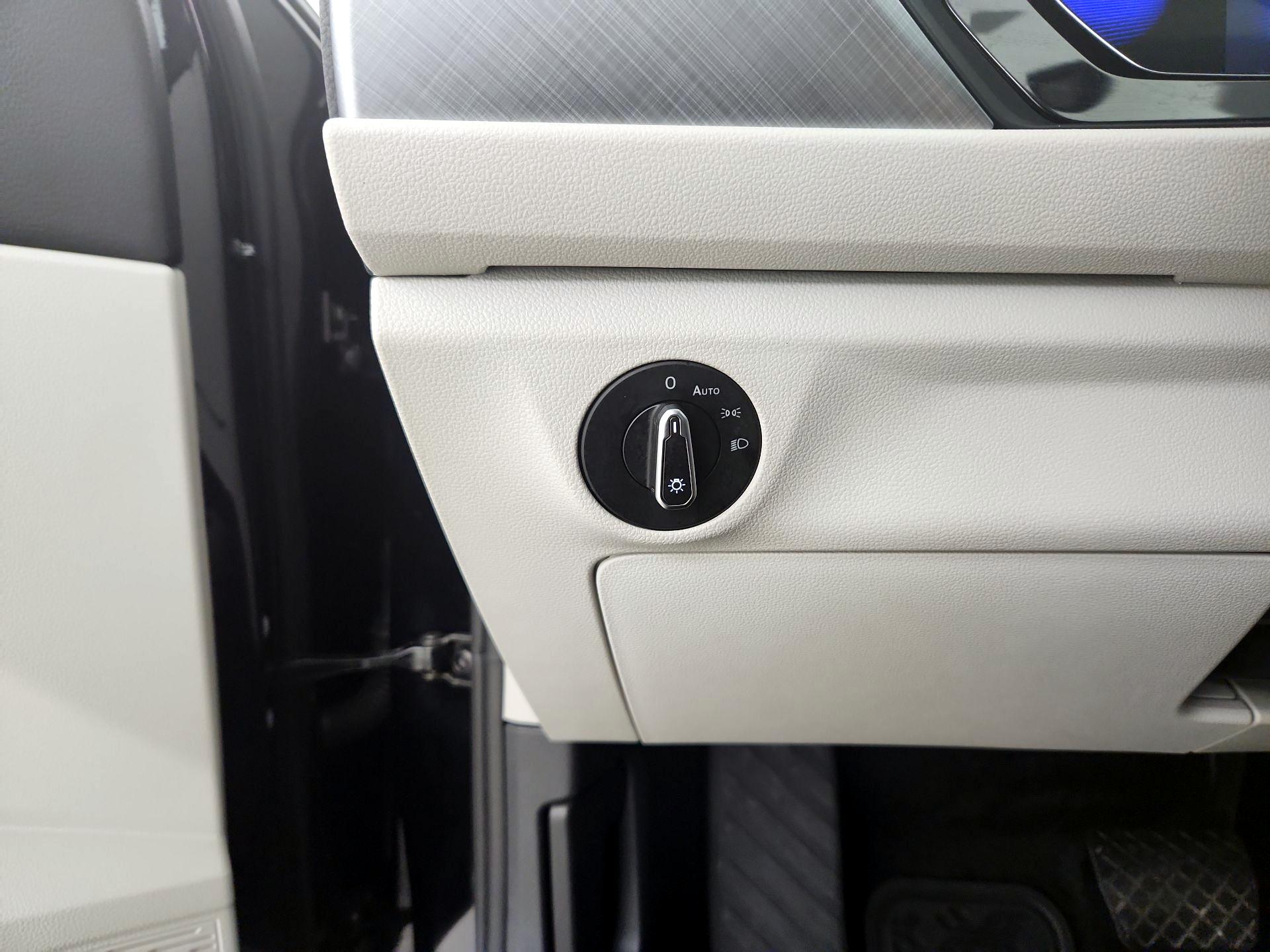 Thumbnail: 2024 Volkswagen Jetta - 13