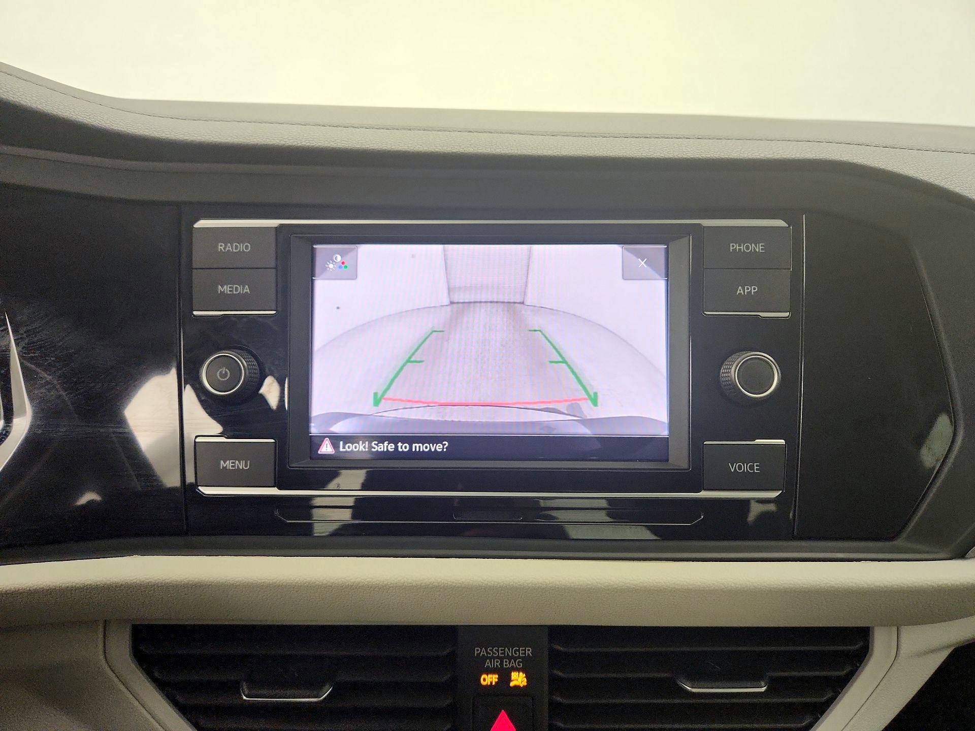 Thumbnail: 2024 Volkswagen Jetta - 14