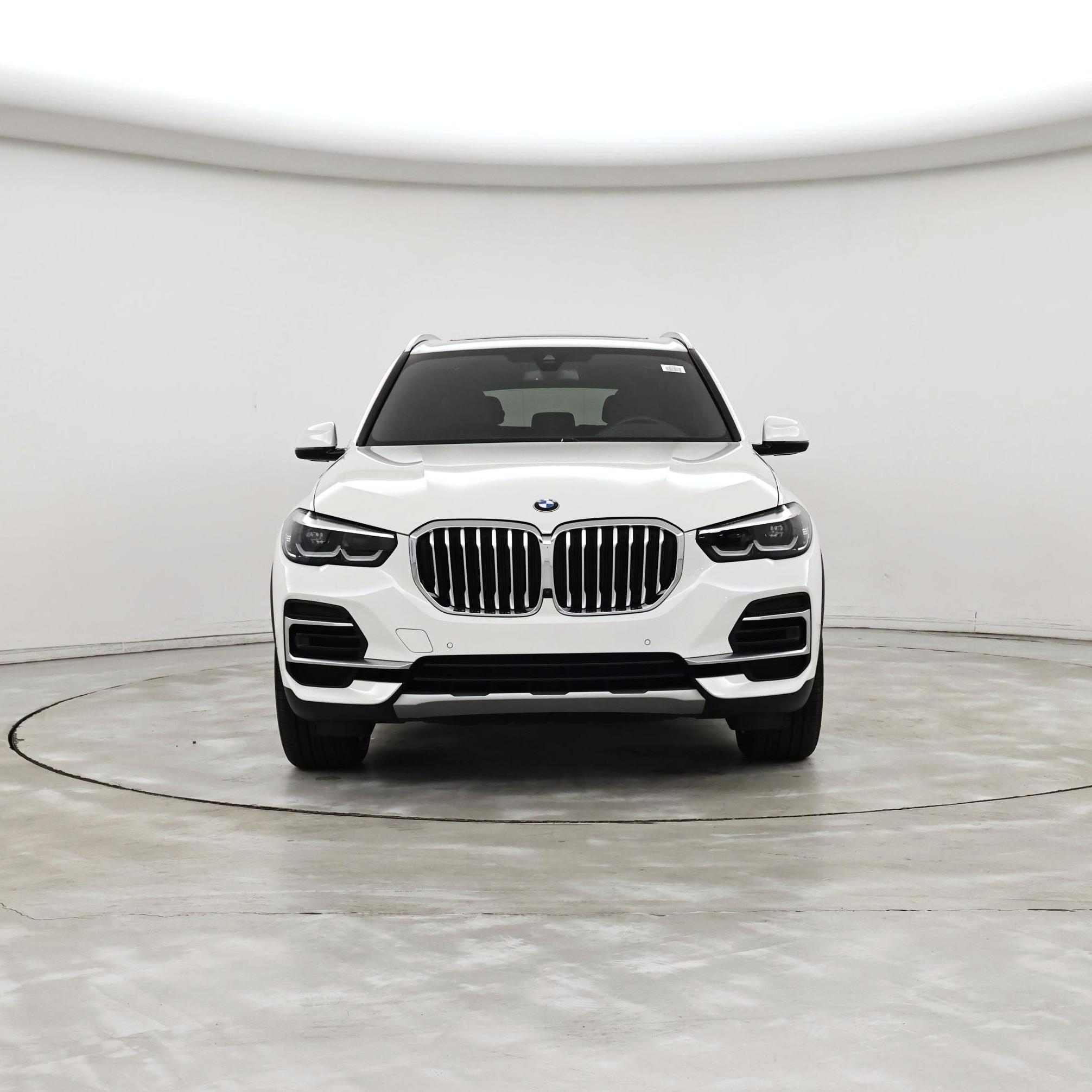 Thumbnail: 2022 BMW X5 - 5