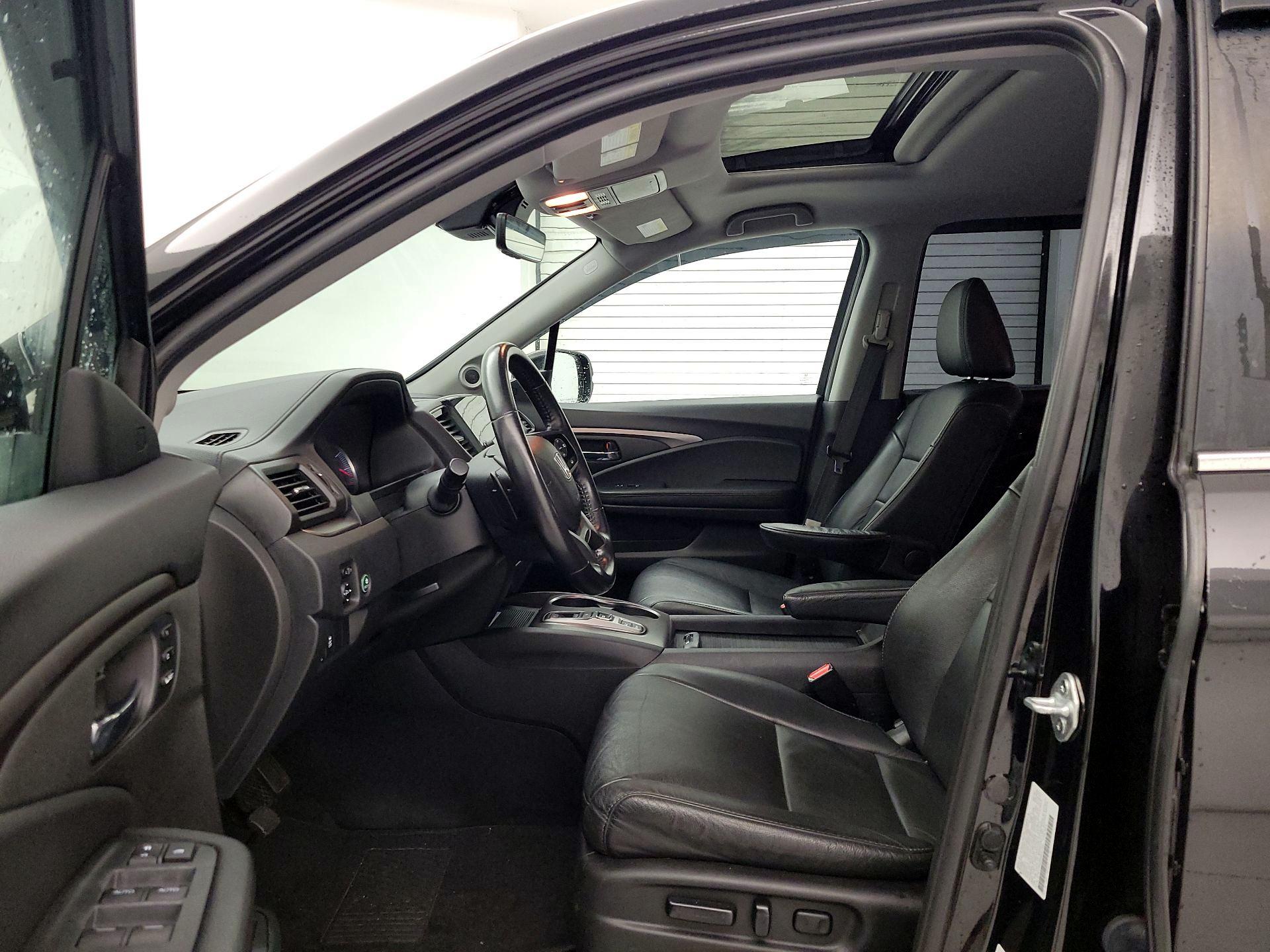 Thumbnail: 2022 Honda Pilot - 11