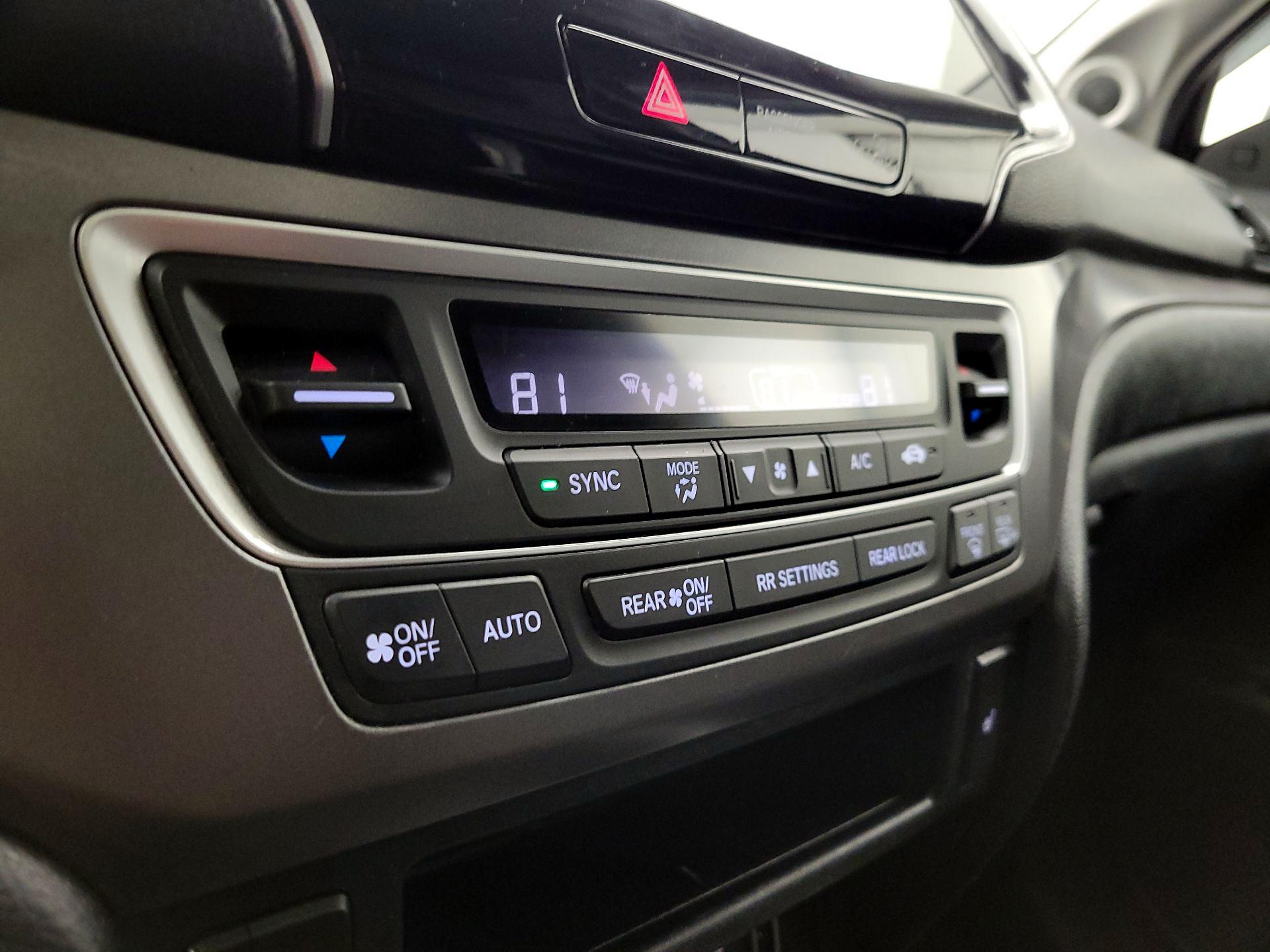 Thumbnail: 2022 Honda Pilot - 16