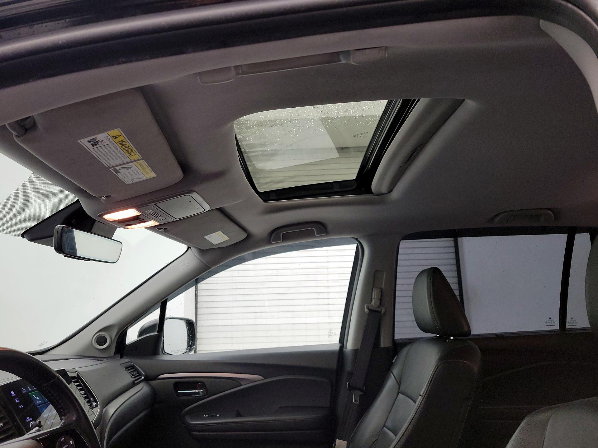 Thumbnail: 2022 Honda Pilot - 19