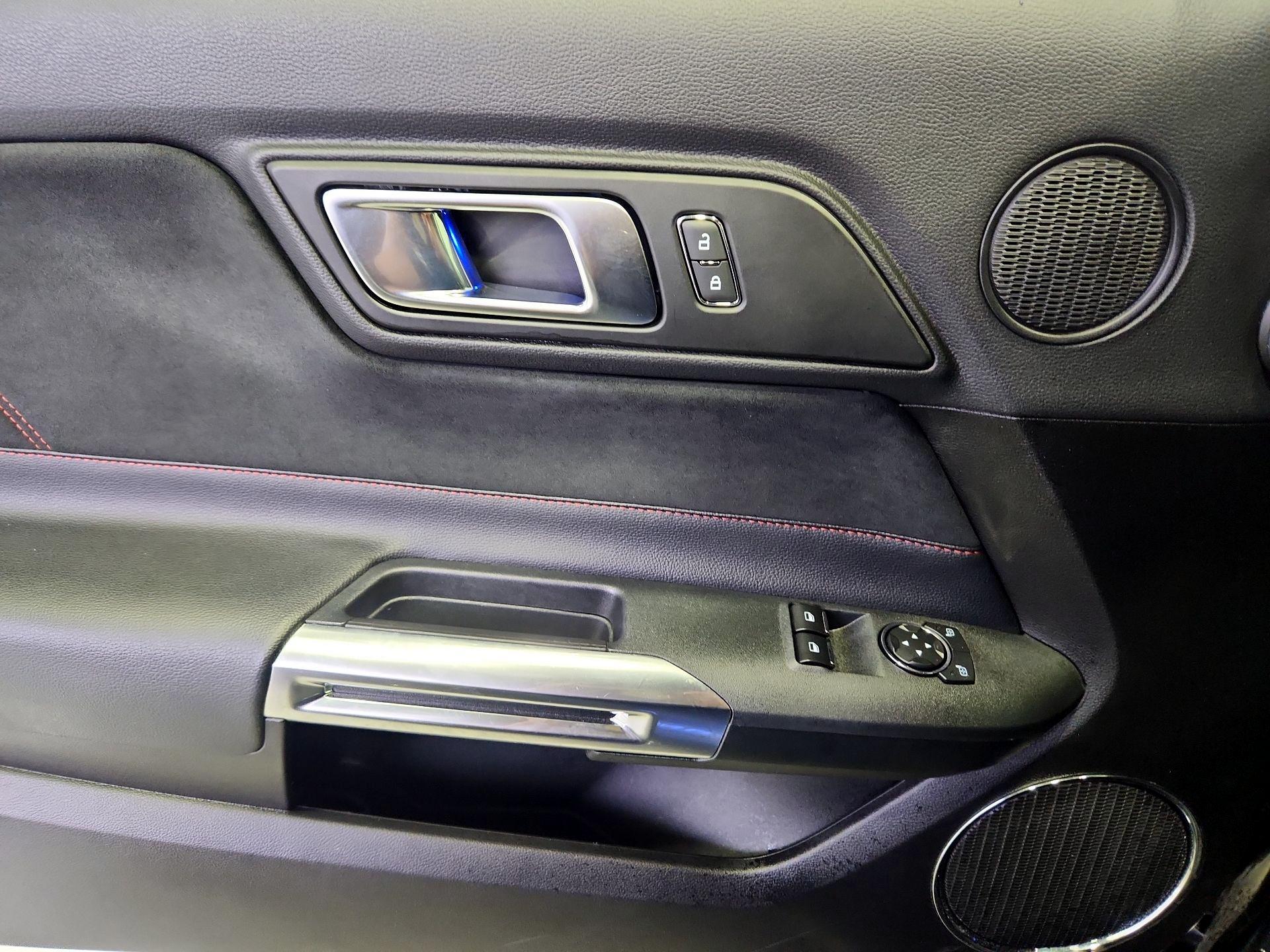 Thumbnail: 2022 Ford Mustang - 12