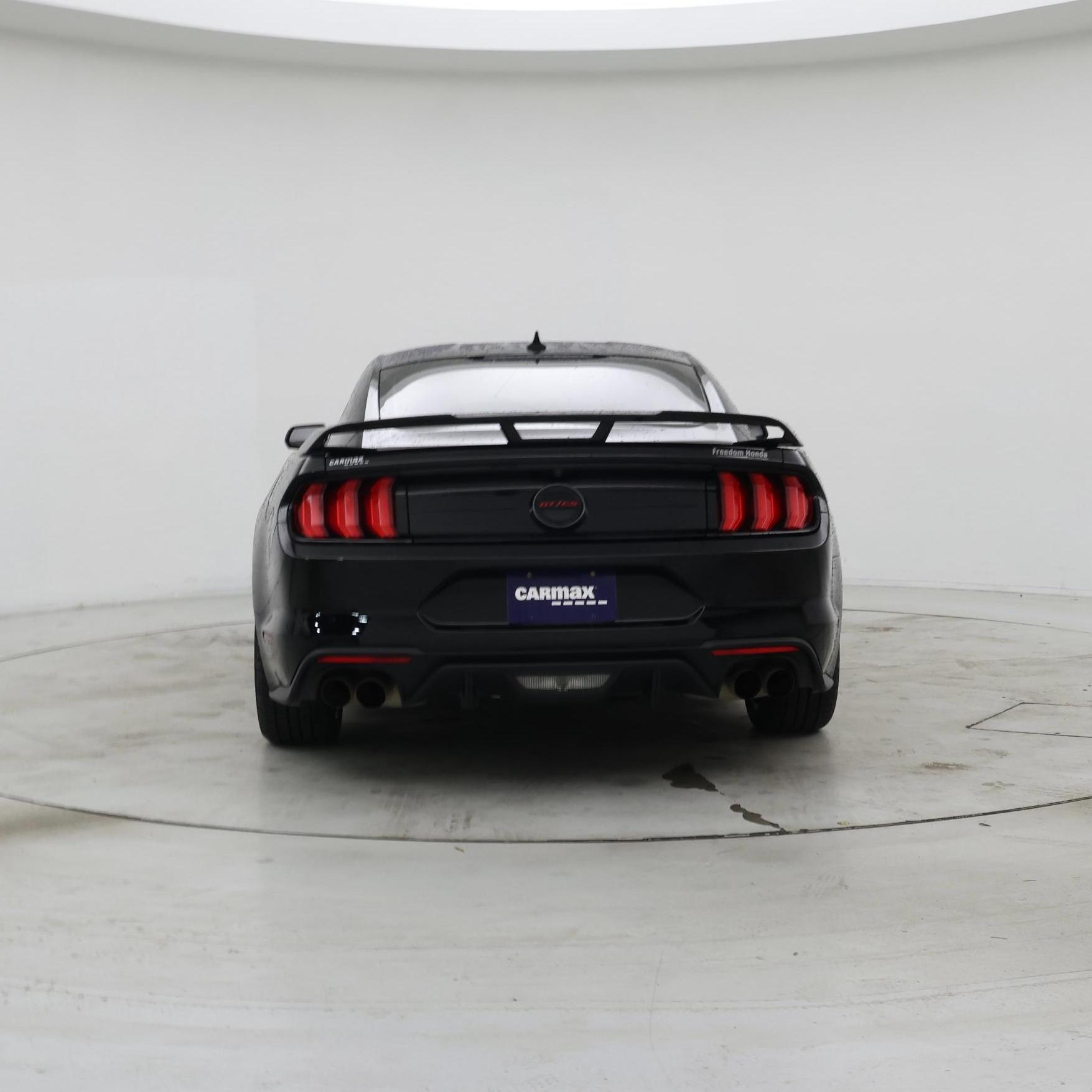 Thumbnail: 2022 Ford Mustang - 6