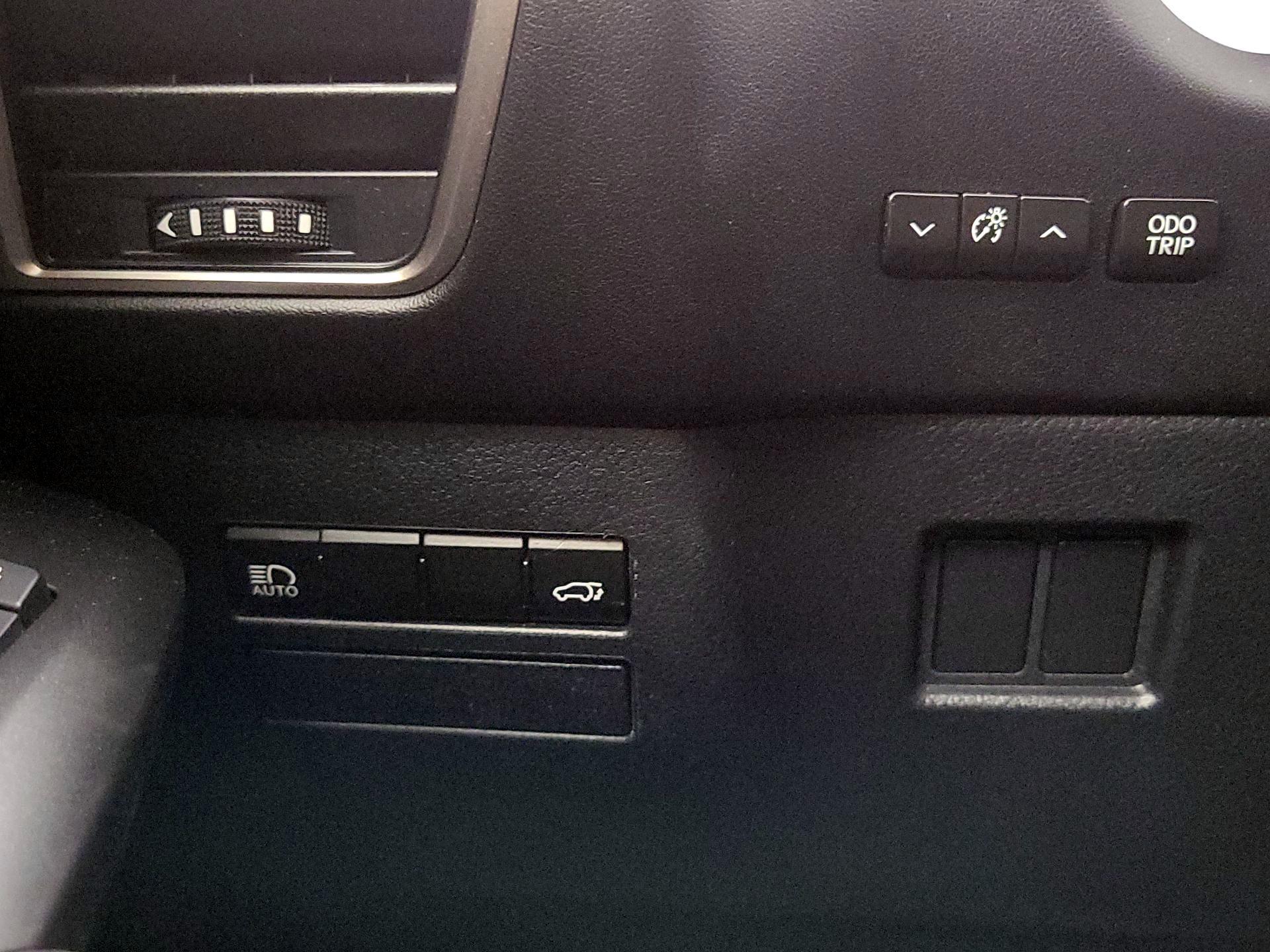 Thumbnail: 2020 Lexus NX - 13