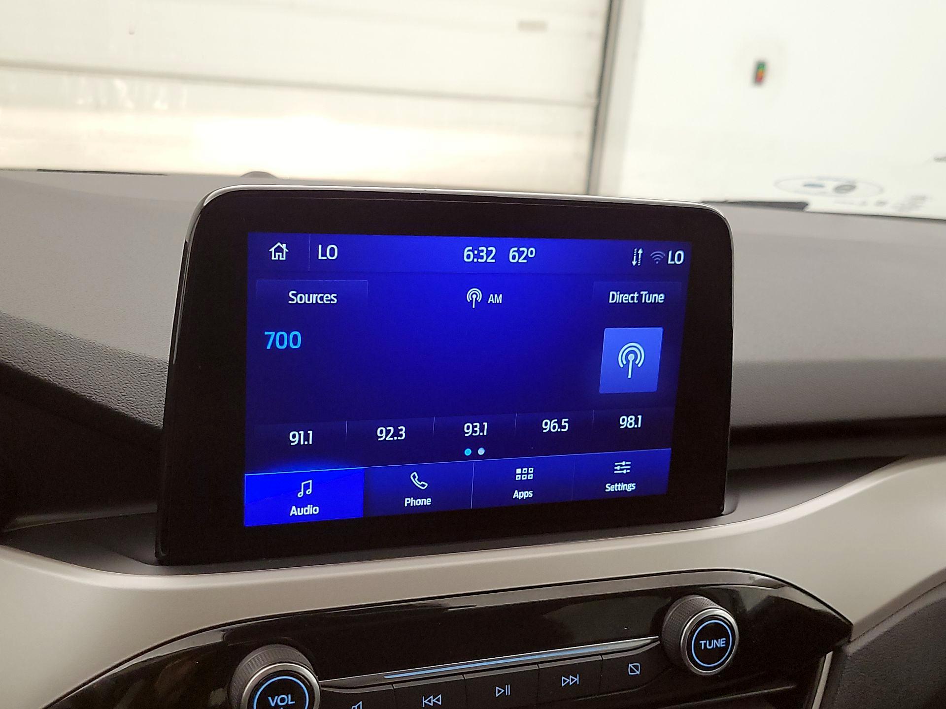 Thumbnail: 2022 Ford Escape - 15