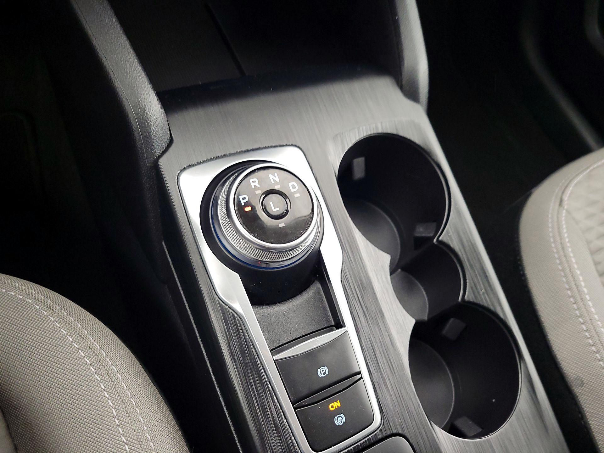 Thumbnail: 2022 Ford Escape - 17