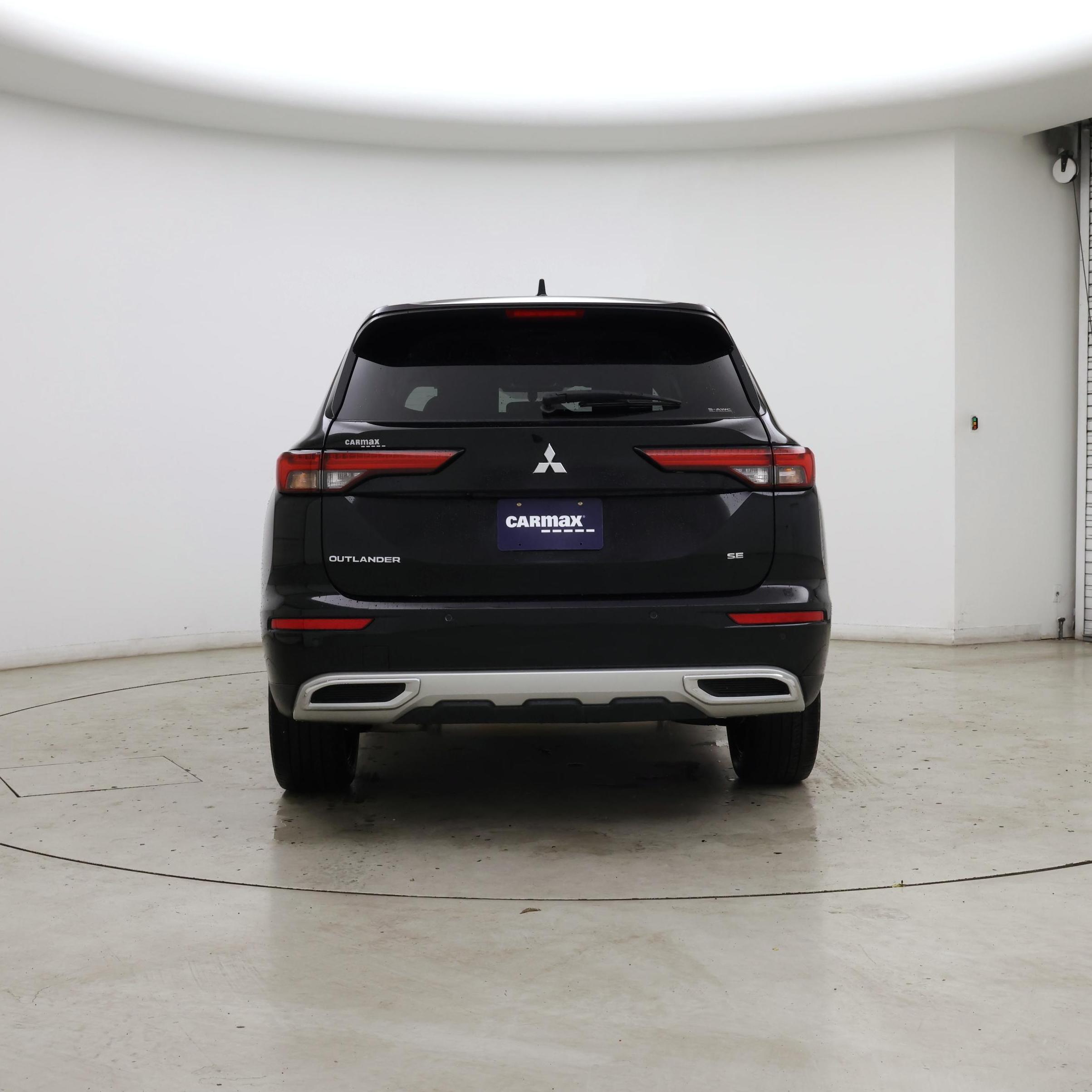 Thumbnail: 2022 Mitsubishi Outlander - 6