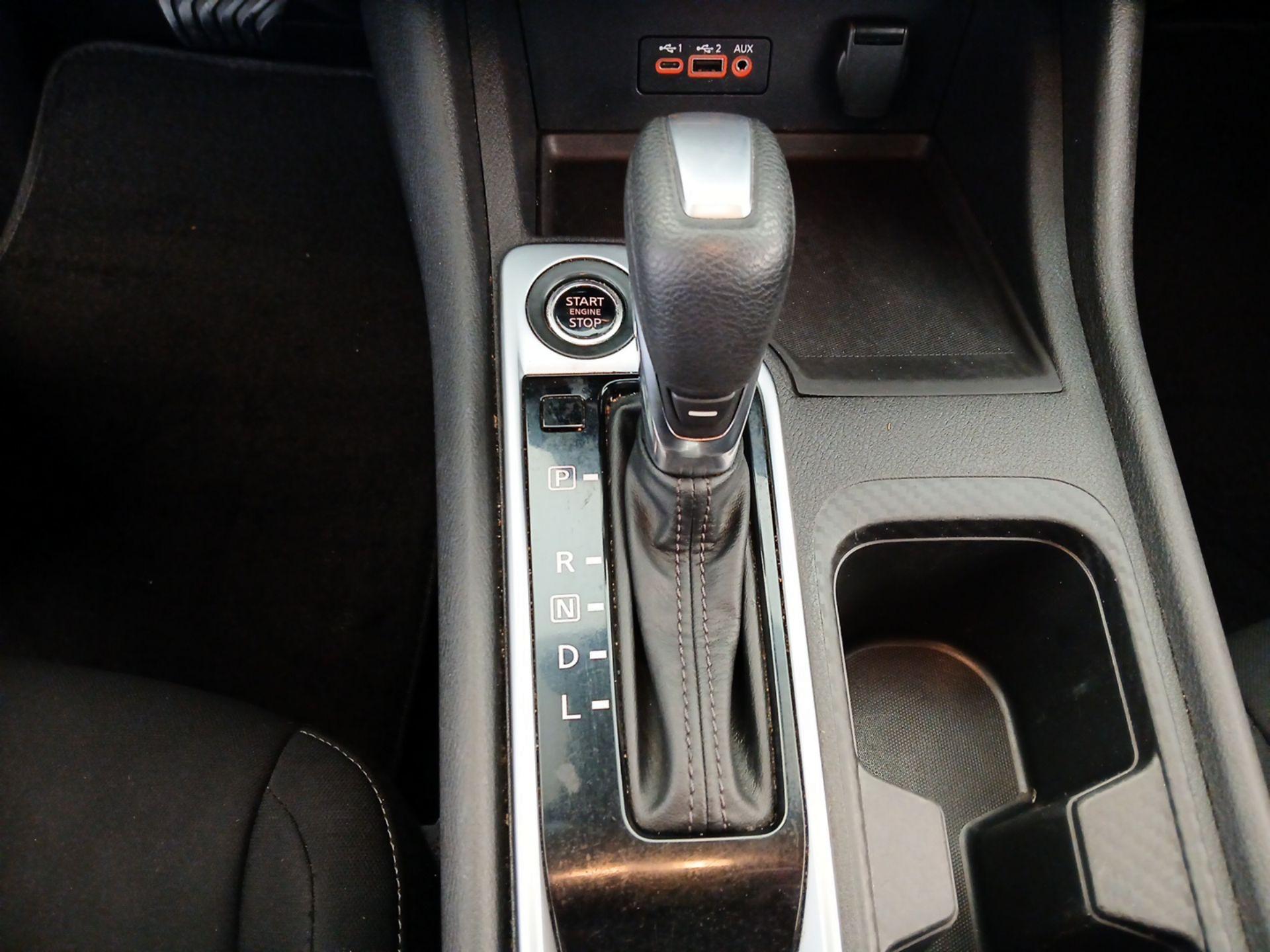 Thumbnail: 2023 Nissan Sentra - 17