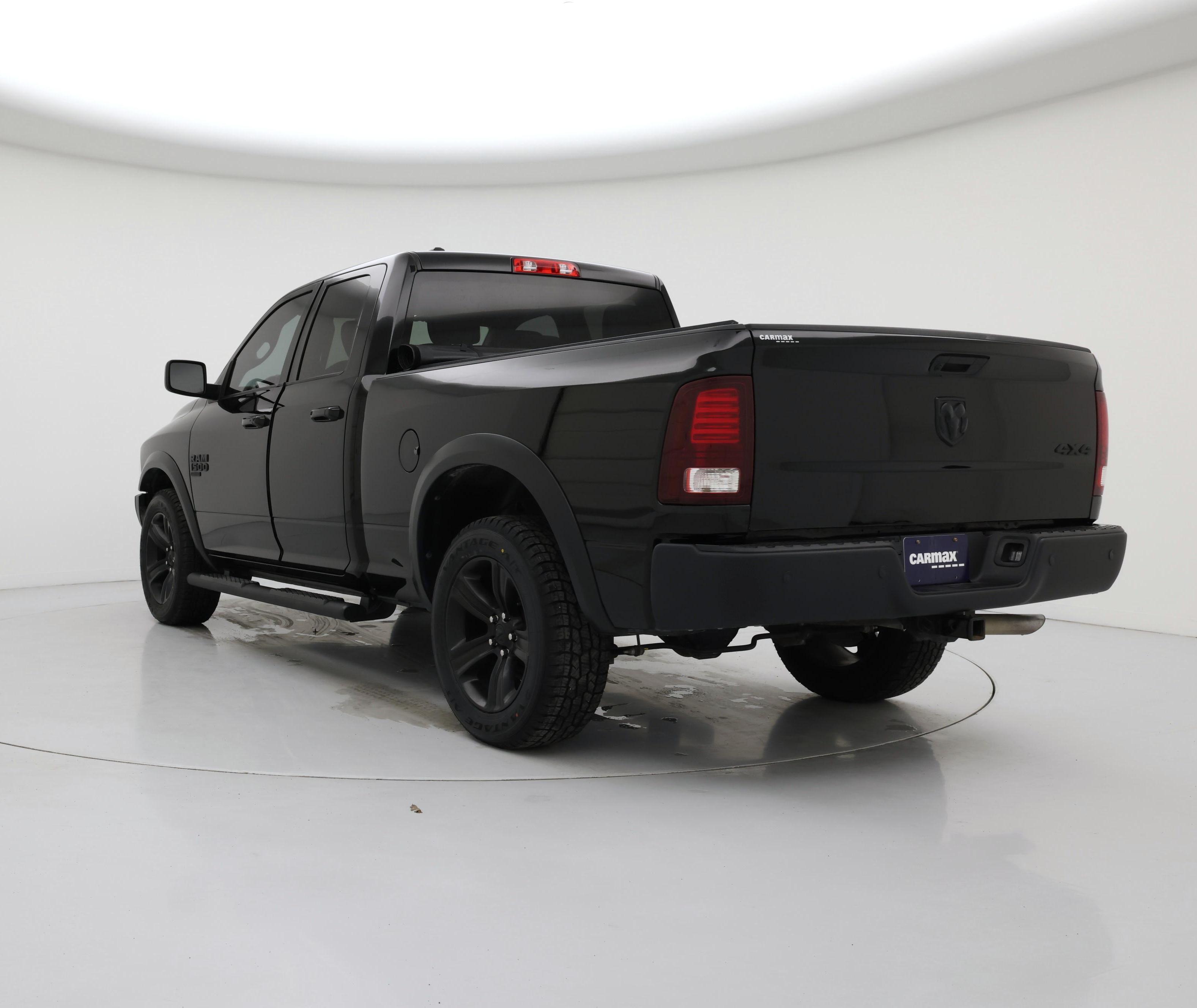 Thumbnail: 2022 RAM 1500 Classic - 2