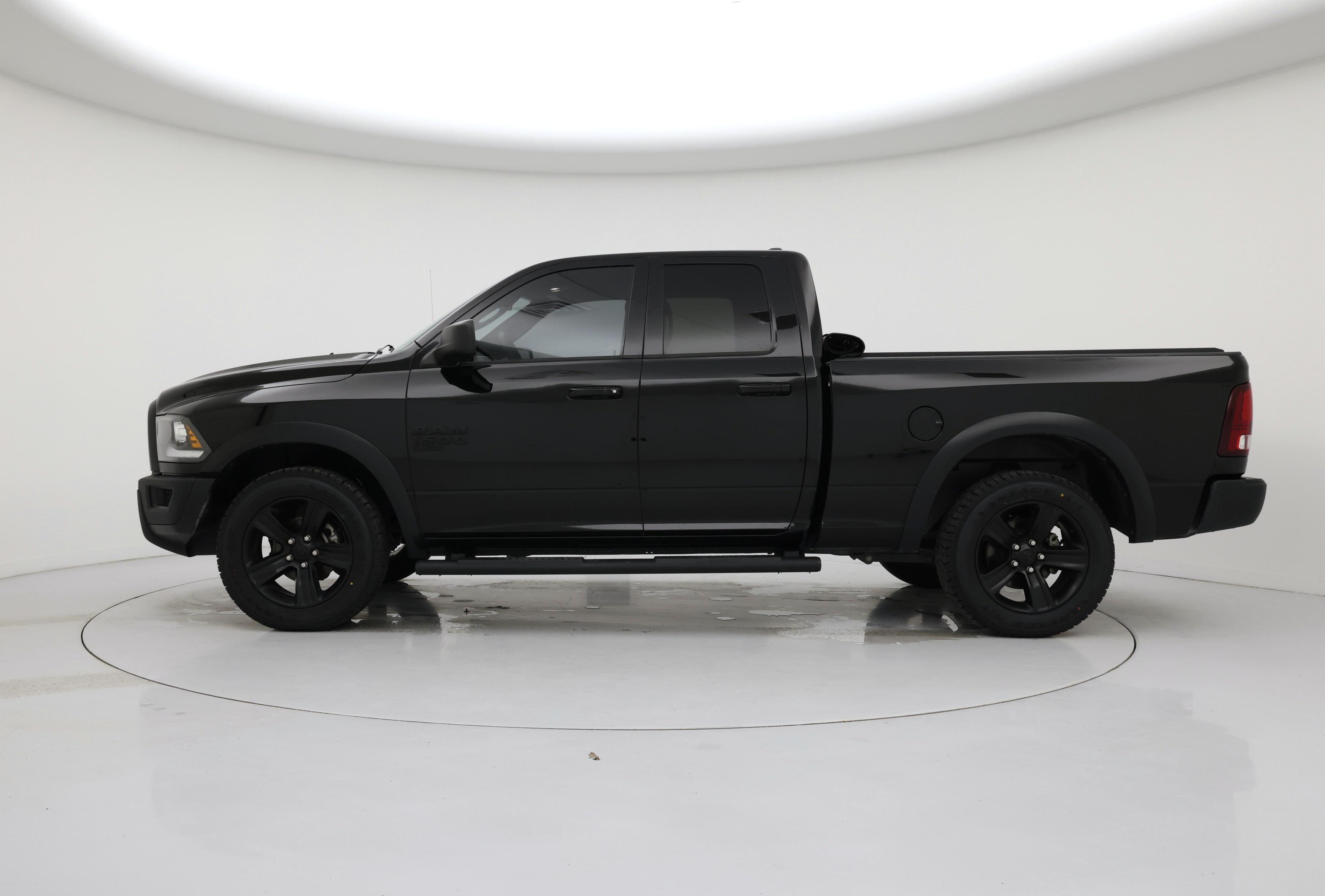 Thumbnail: 2022 RAM 1500 Classic - 3