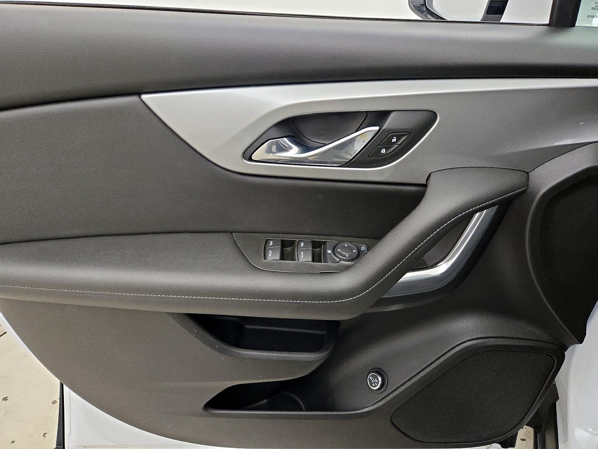 Thumbnail: 2021 Chevrolet Blazer - 12