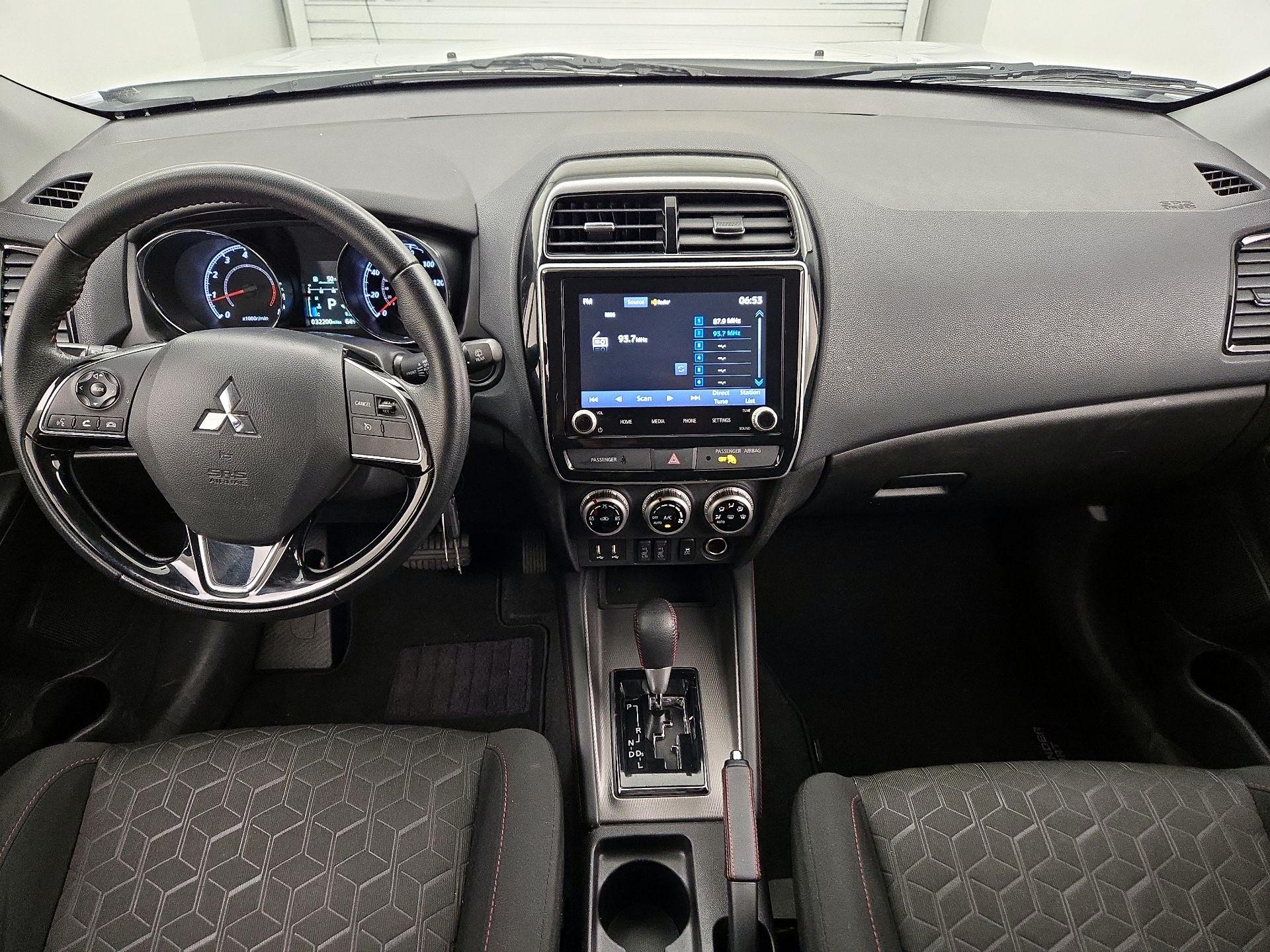 Thumbnail: 2022 Mitsubishi Outlander Sport - 9