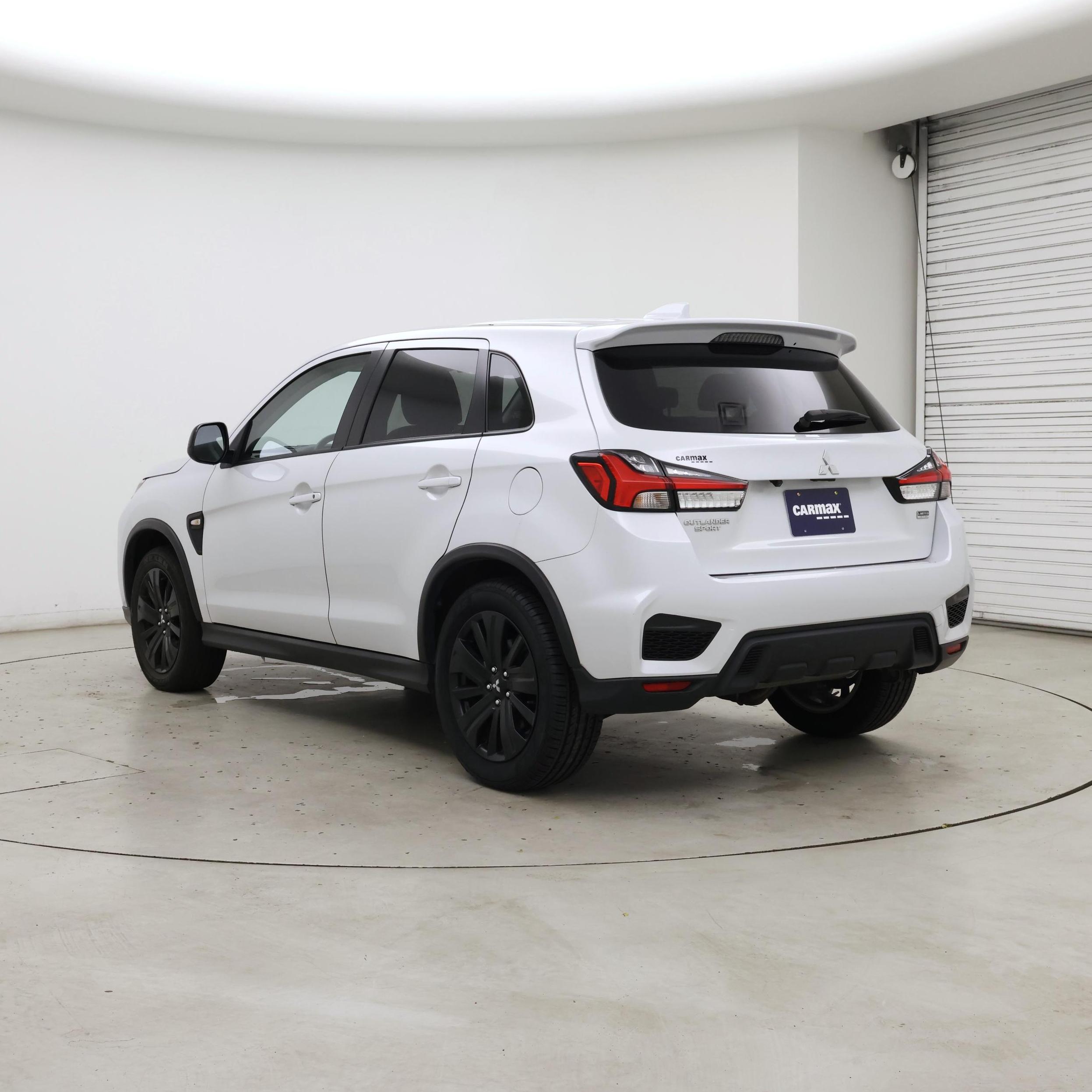 Thumbnail: 2022 Mitsubishi Outlander Sport - 2