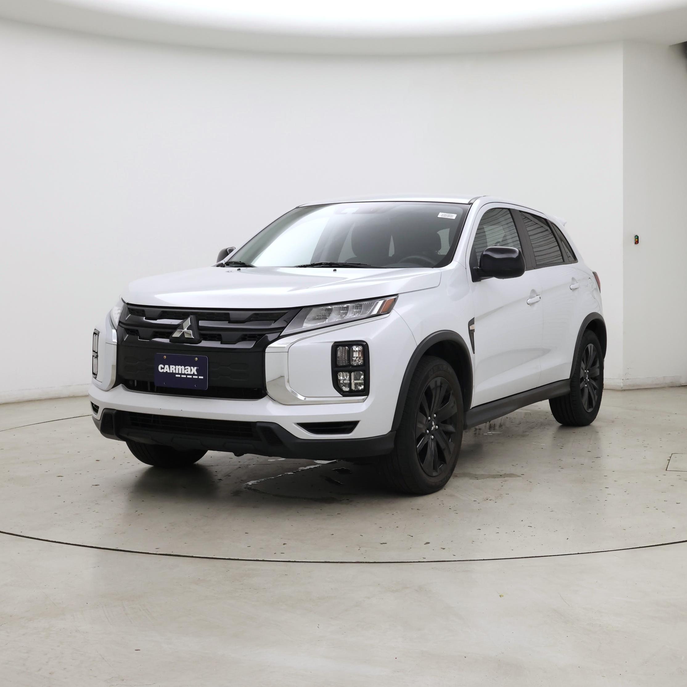 Thumbnail: 2022 Mitsubishi Outlander Sport - 4